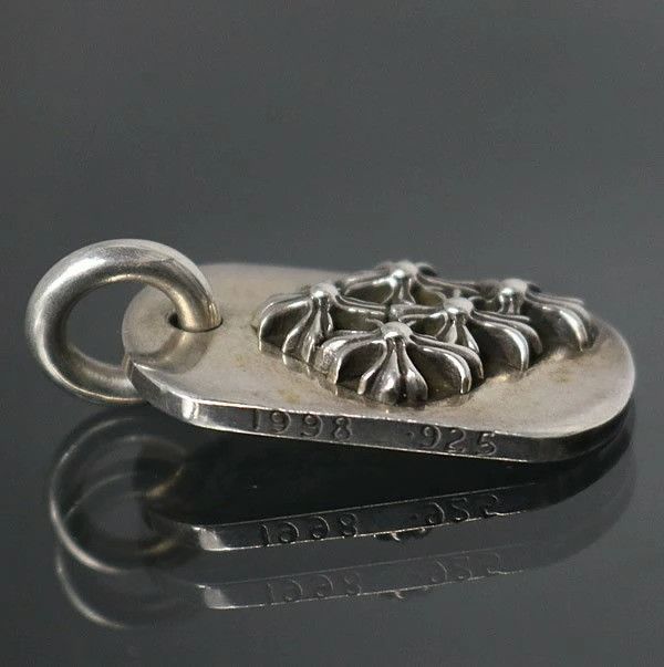 Chrome Hearts CHROME HEARTS RAISED CEMETERY CROSS DAGGER DOG TAG Size ONE SIZE - 2 Thumbnail