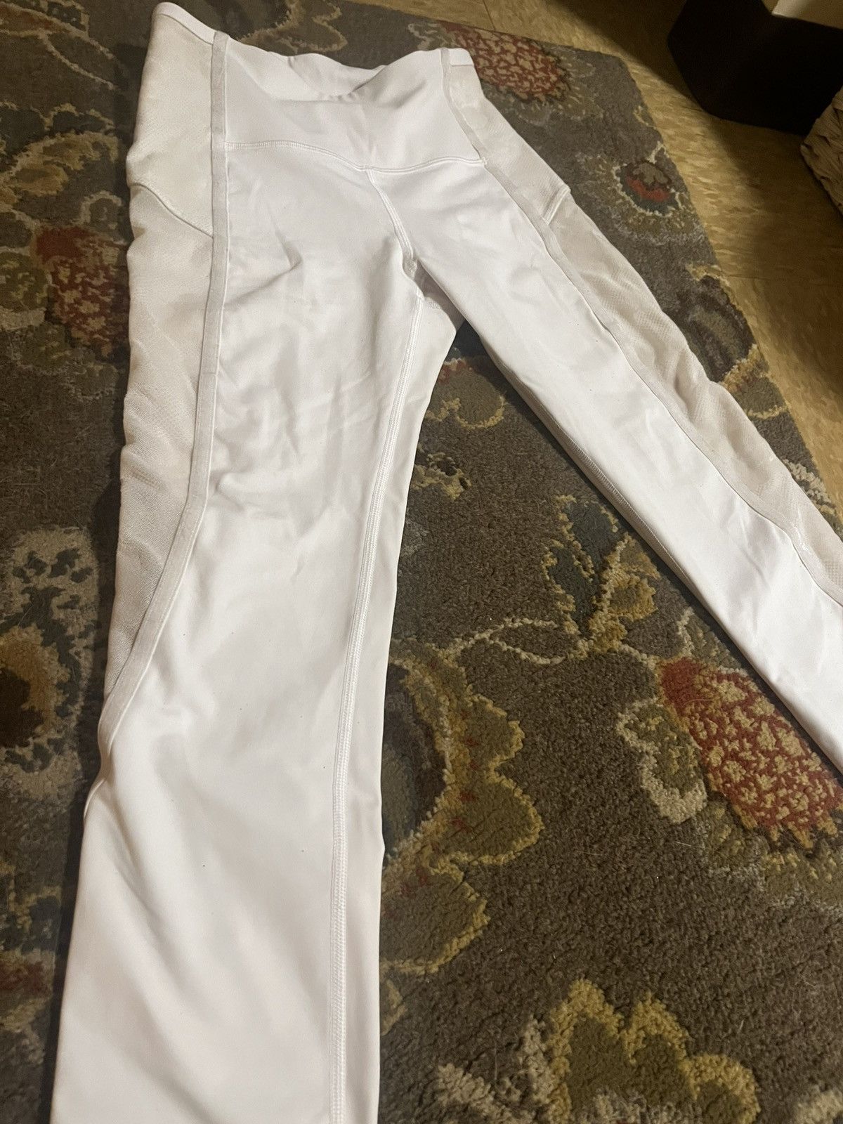 Lululemon White mesh panel Train Times (4) Size 24" / US 00 / IT 34 - 9 Thumbnail
