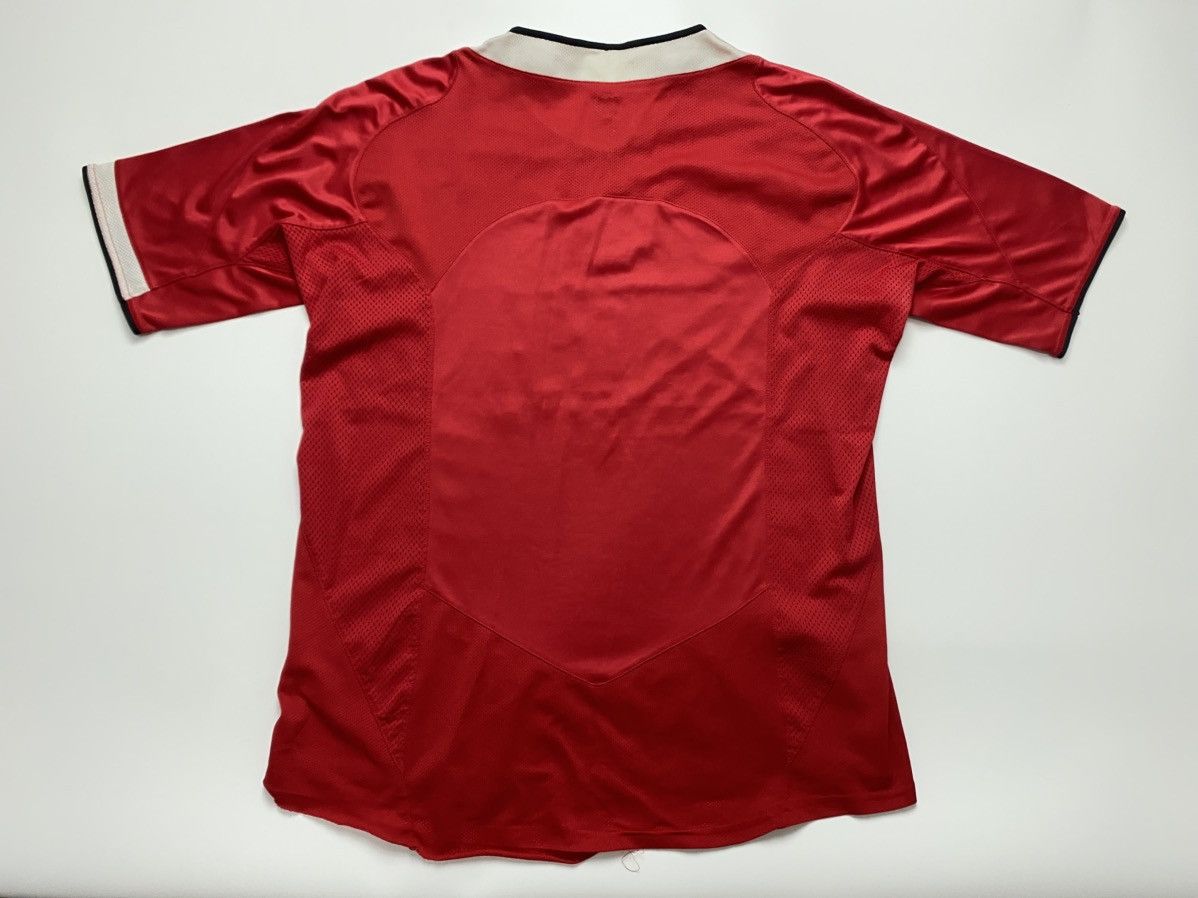 Nike Vintage Manchester United M.U jersey AIG Size US L / EU 52-54 / 3 - 7 Thumbnail