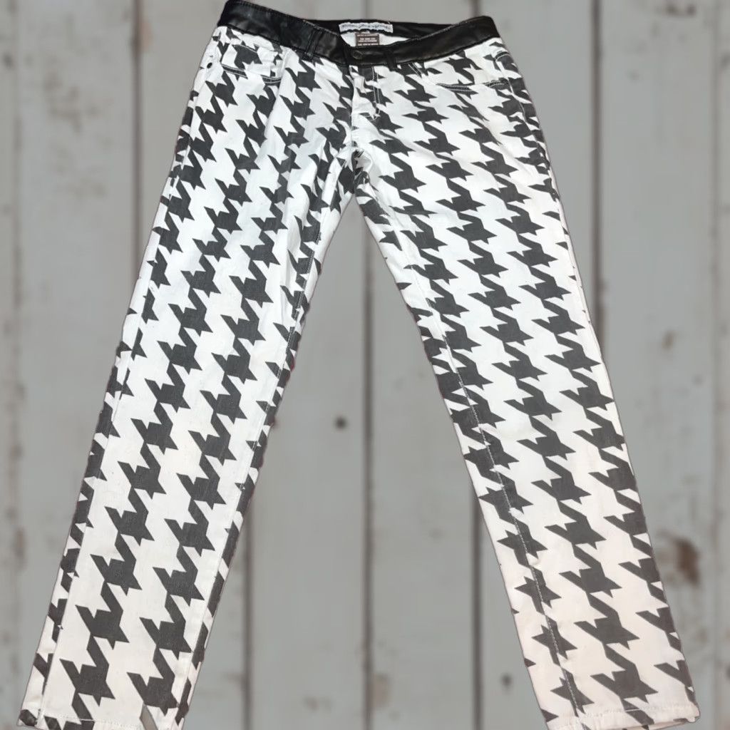 Vintage VINTAGE Hounds Tooth Black White EMO Punk JEANS size 13 Zip Up Y2K Funky Oversized Print Size 34" / US 12 / IT 48 - 1 Thumbnail