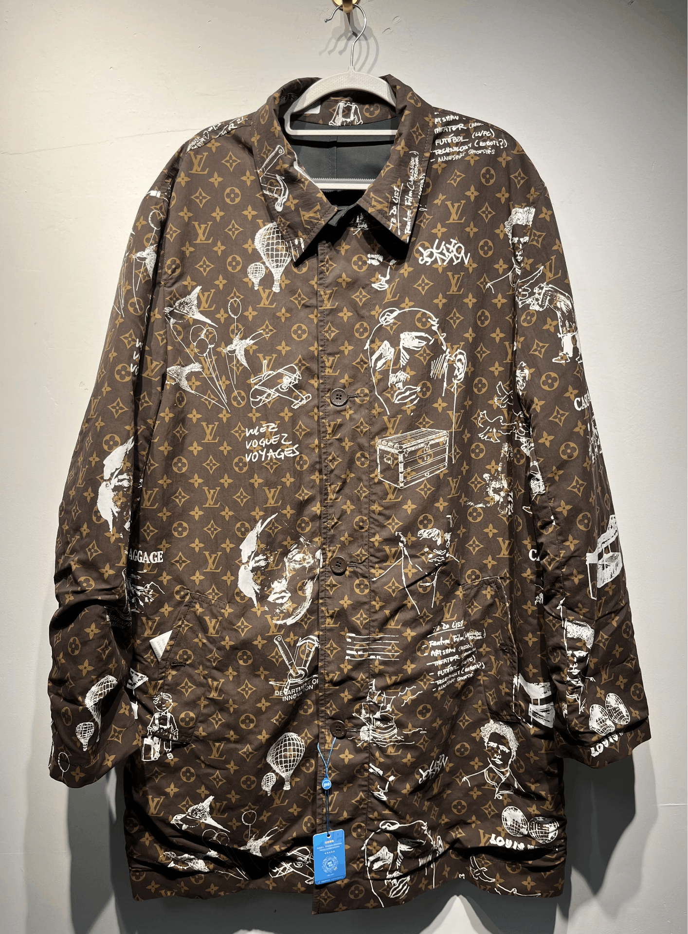 Louis Vuitton Louis Vuitton Graphic Heavy Coat 52 Men Size US XXL / EU 58 / 5 - 1 Thumbnail