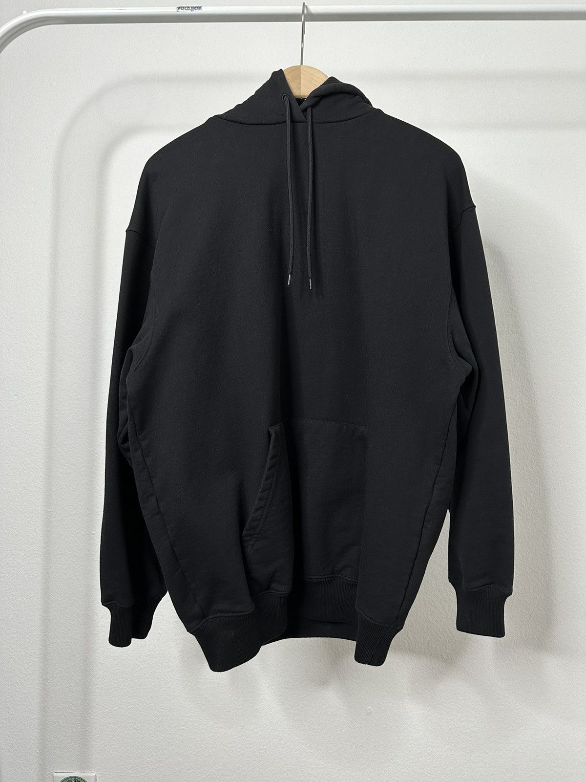Balenciaga 🦇Balenciaga🦇 Back Logo Hoodie Size US XS / EU 42 / 0 - 2 Thumbnail