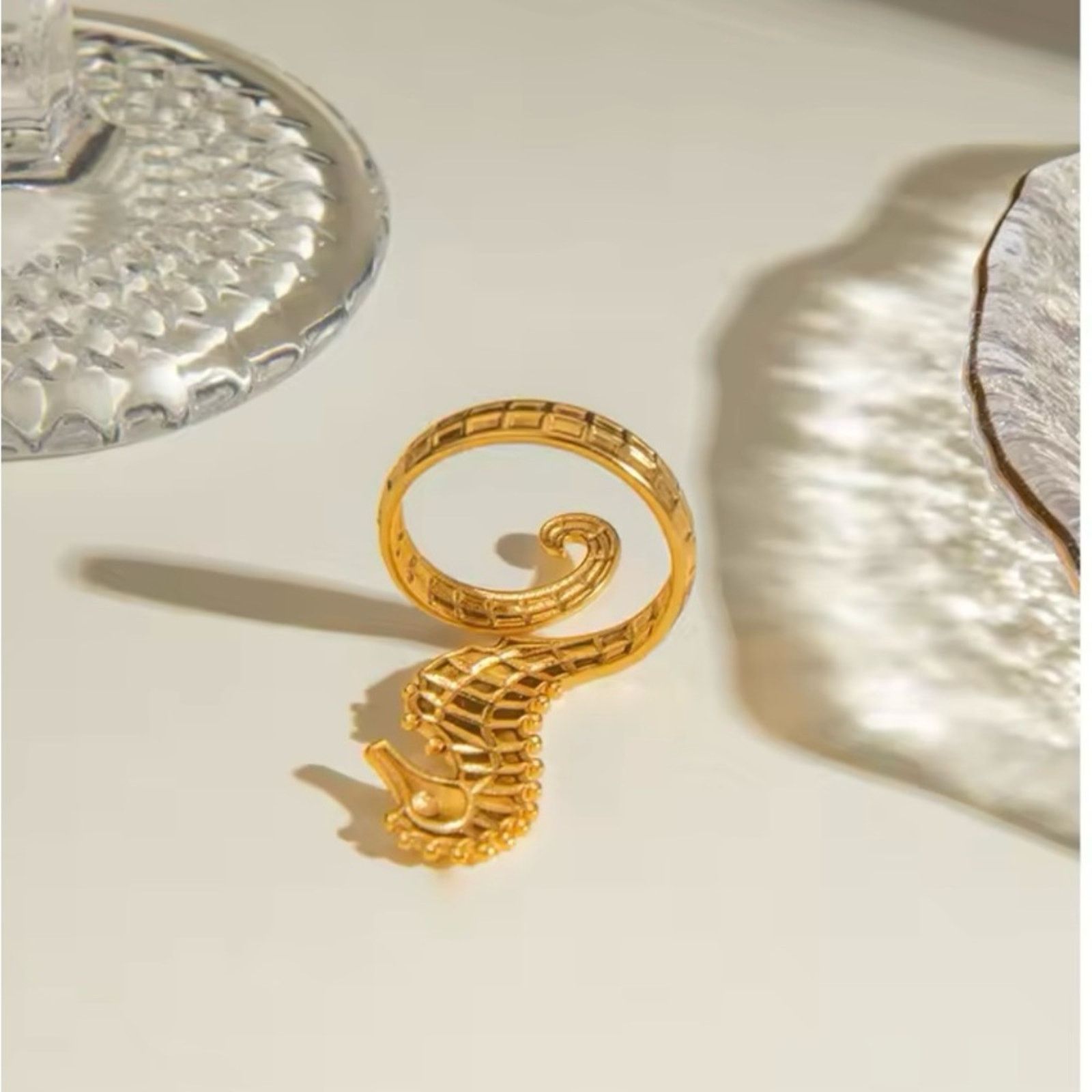 Other Women’s Seahorse Open Ring Gold Size ONE SIZE - 4 Thumbnail
