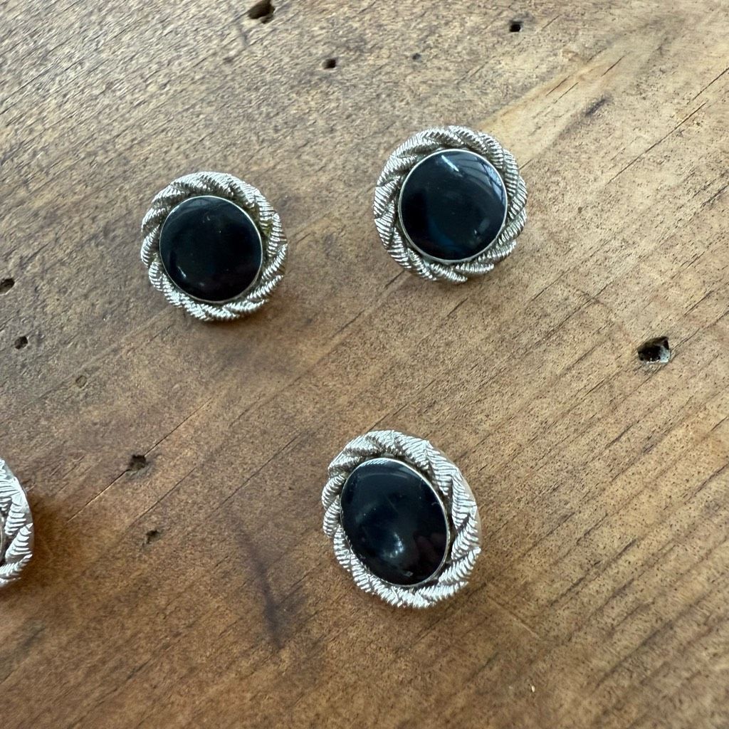 Ungaro Paris 9 Vintage Ungaro Midnight Blue Silver Tone Buttons Size ONE SIZE - 2 Thumbnail