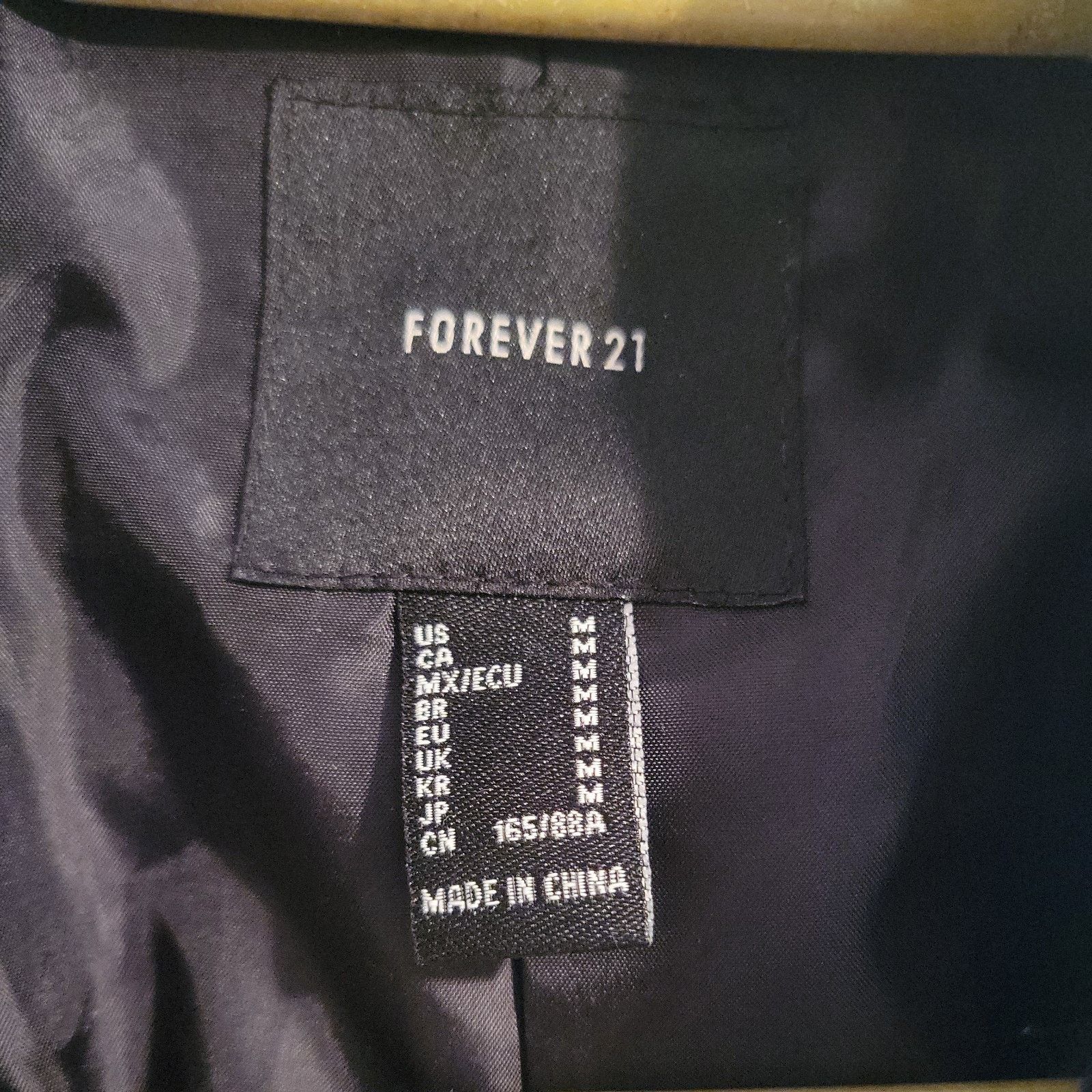 Forever 21 FOREVER 21 Women’s Black Belted Button Trench Coat Size M Size M / US 6-8 / IT 42-44 - 2 Thumbnail