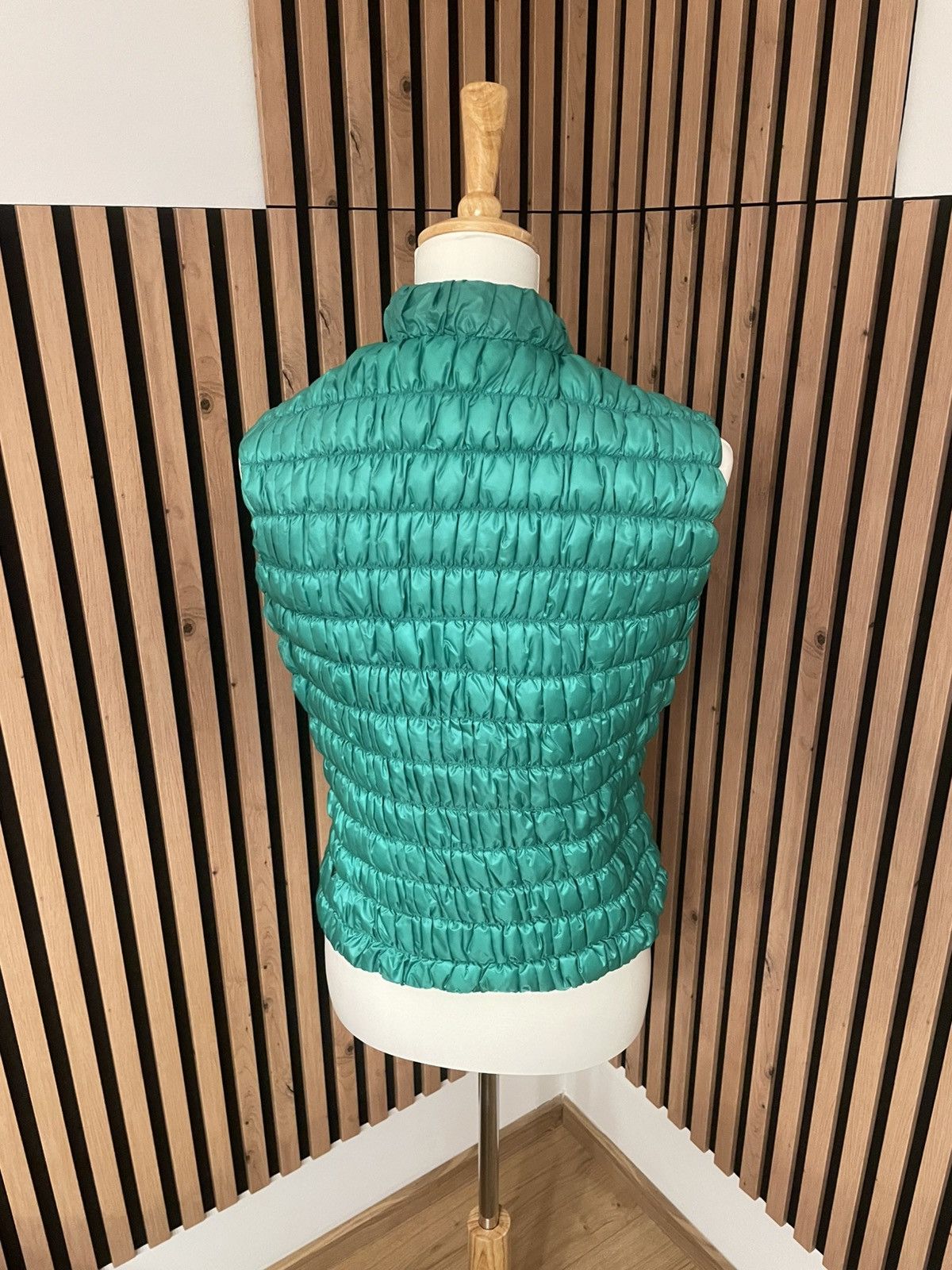 Moncler Moncler Downjacket Gilet TG 1 Women Lisedore Size S / US 4 / IT 40 - 2 Thumbnail