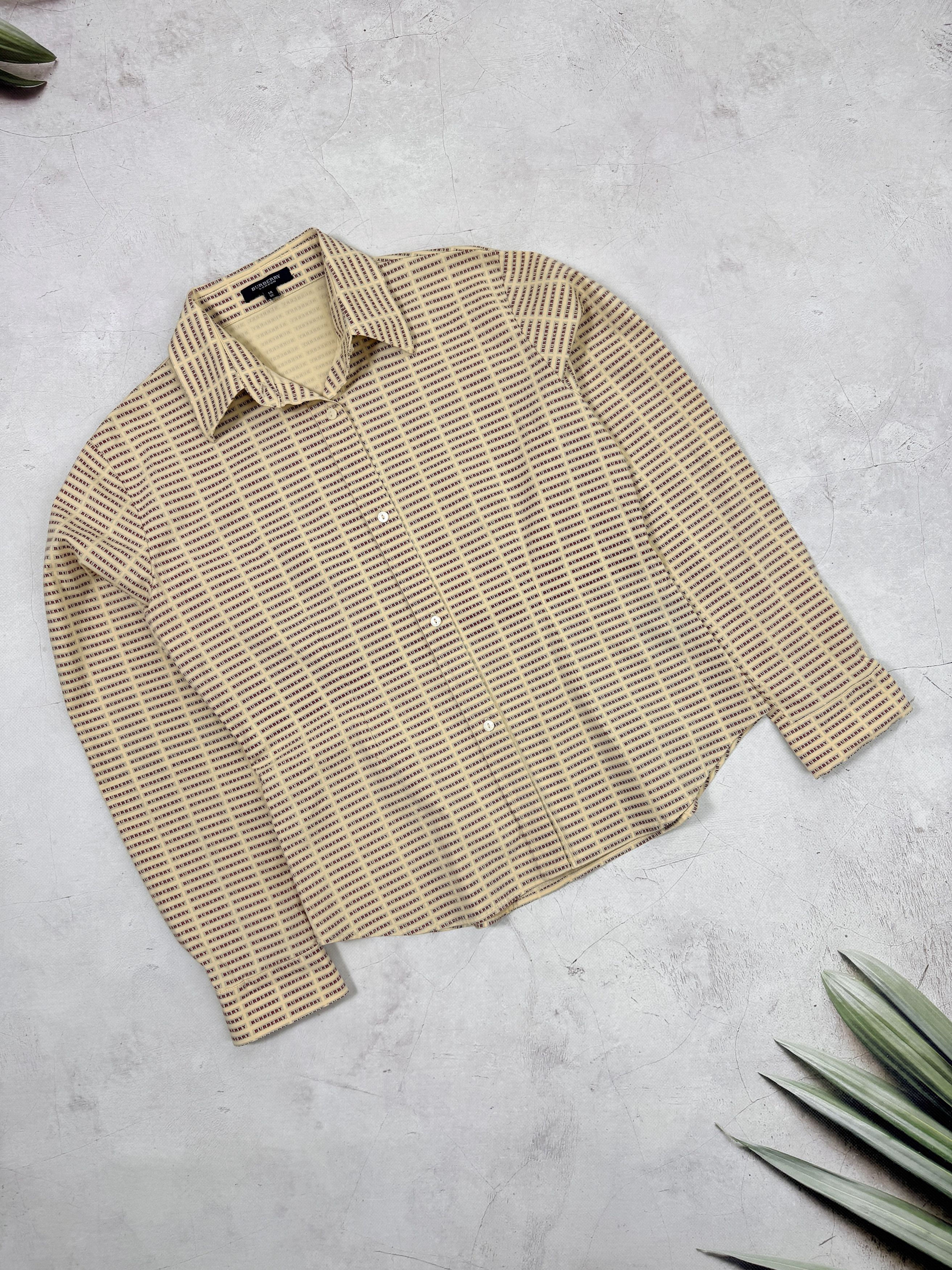 Burberry Vintage Burberry London Shirt Blouse Monogram Logo Women Size L / US 10 / IT 46 - 4 Thumbnail