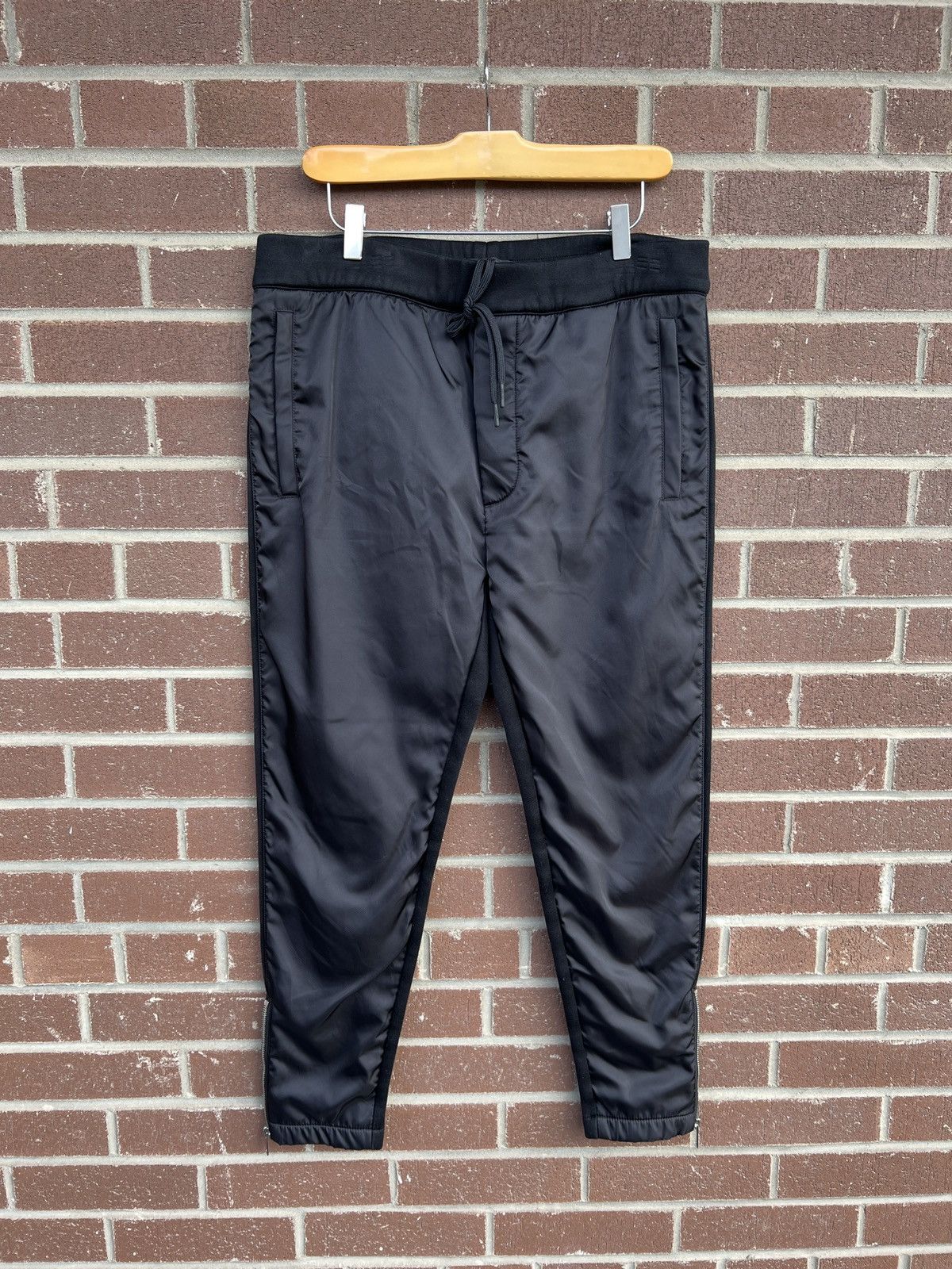 Prada PRADA UJP121 S192 1R4H Nylon Pants Joggers Casual Size US 32 / EU 48 - 9 Thumbnail