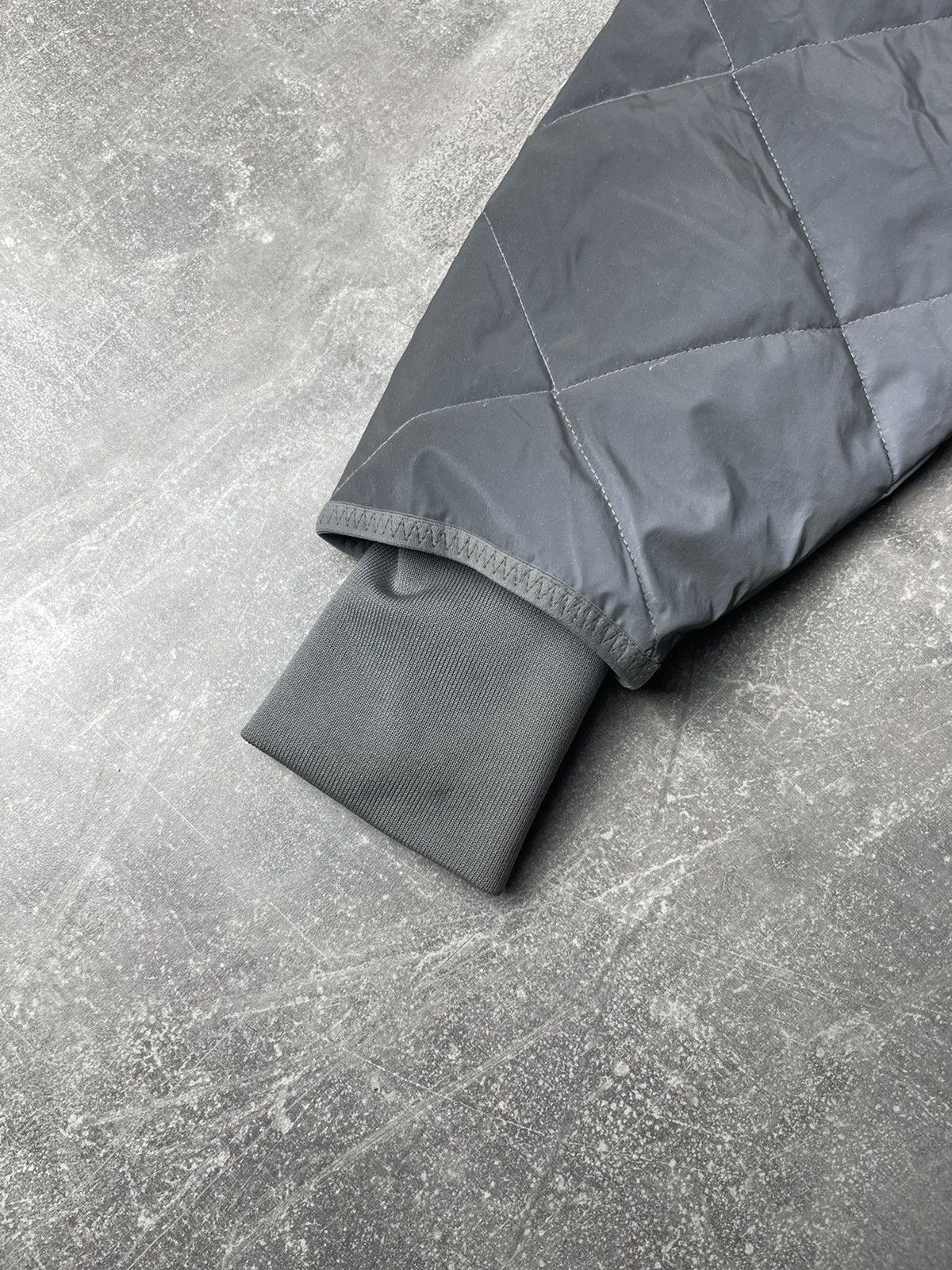 Adidas × Stella McCartney Adidas Stella McCartney Reflective Quilted Jacket Gray Size M / US 6-8 / IT 42-44 - 14 Thumbnail