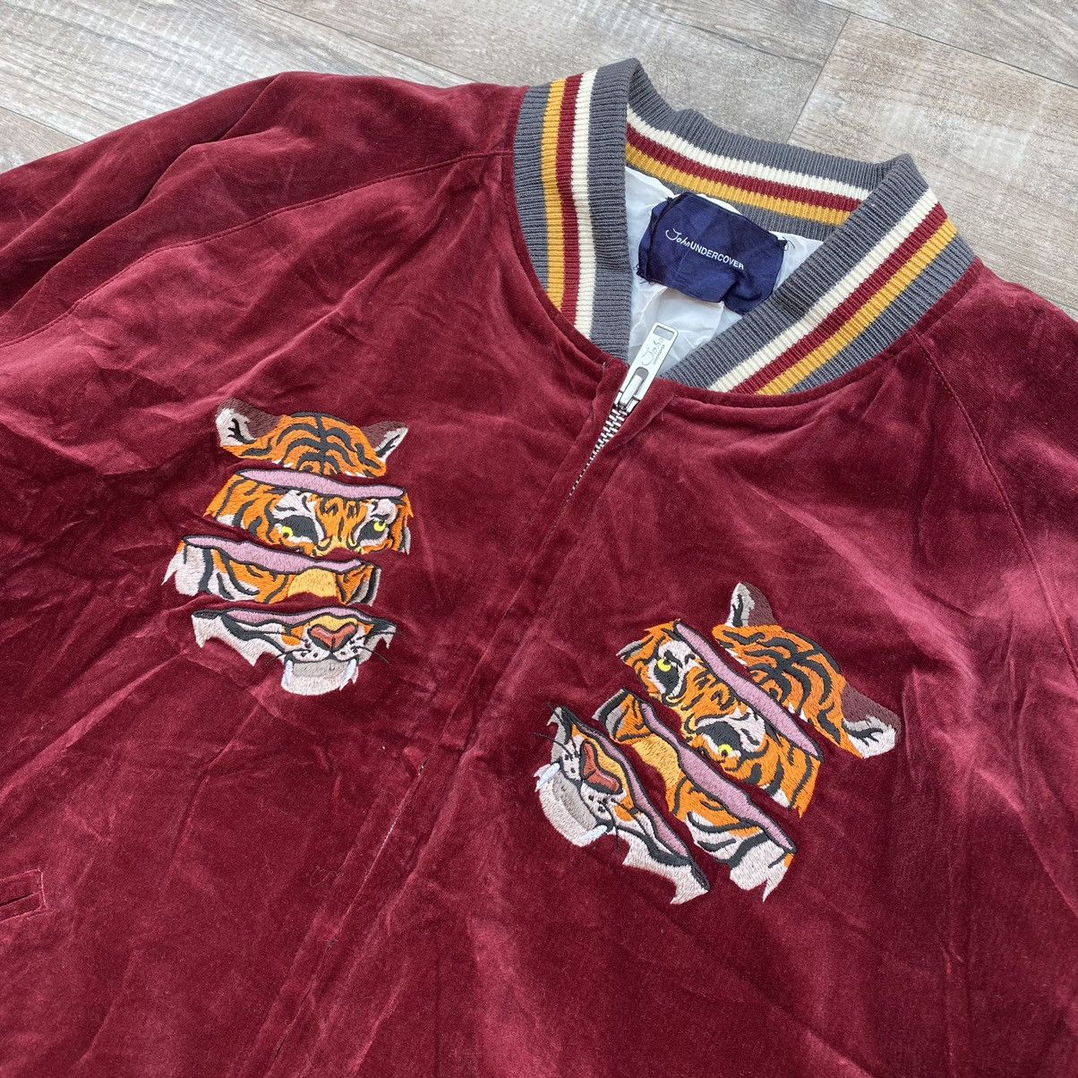 Undercover Undercover Sukajan Bomber extremely rare seize M Size US M / EU 48-50 / 2 - 2 Thumbnail