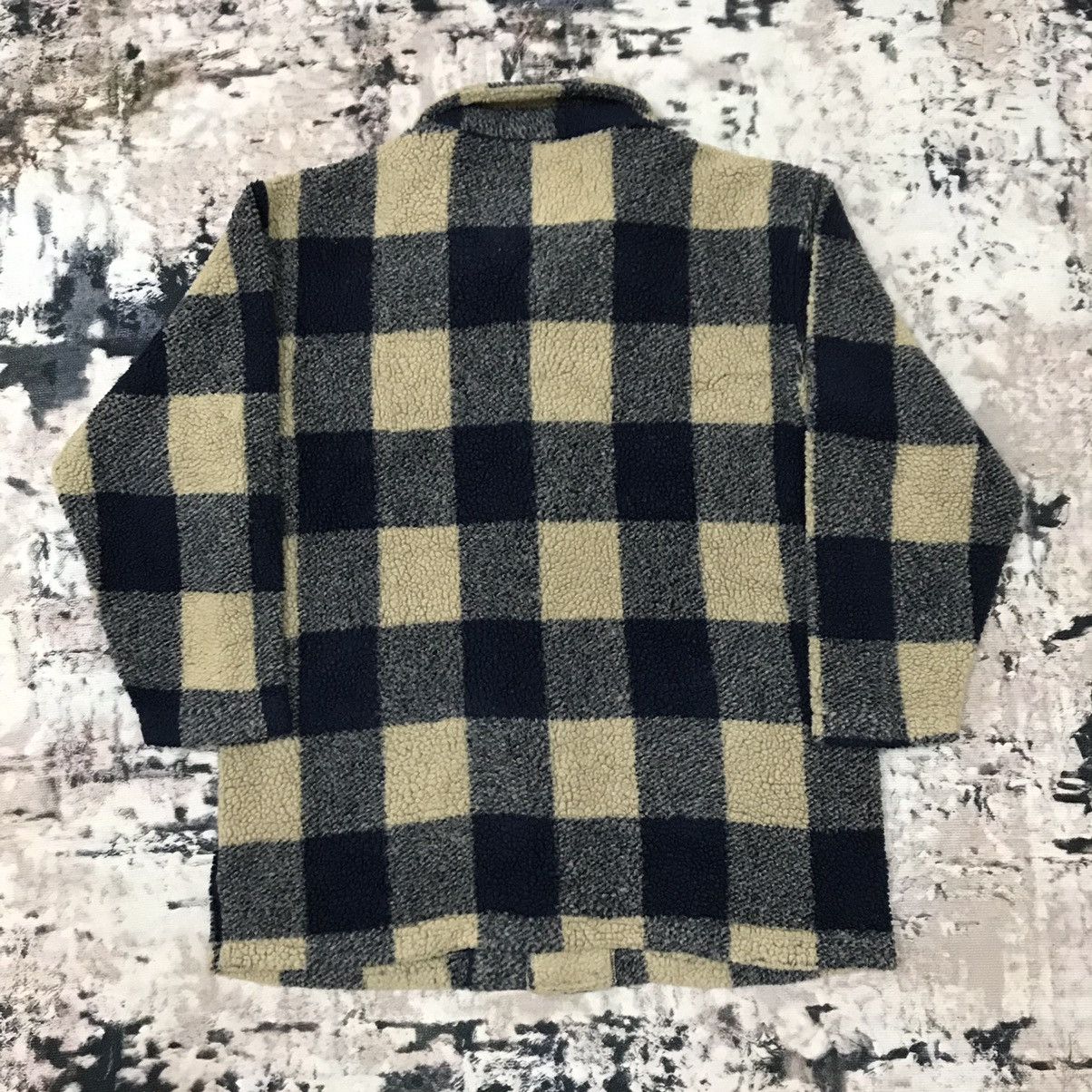Chaps Ralph Lauren Chaps Ralph Lauren Wooden Button Plaid Checked Fleece Jacket Size US L / EU 52-54 / 3 - 10 Thumbnail