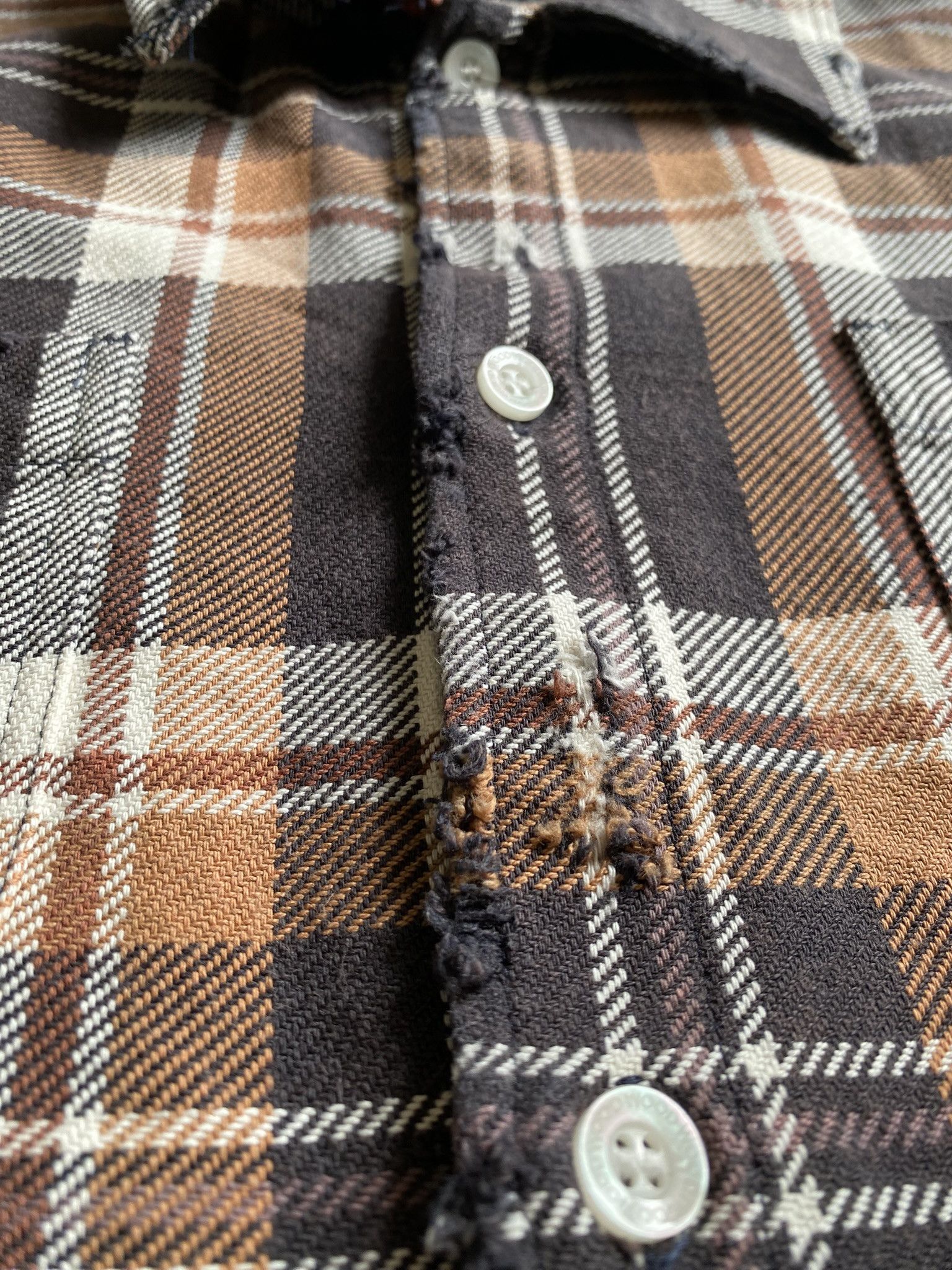 Kapital DISTRESSED VINTAGE WASH CHECK SHIRT Size US M / EU 48-50 / 2 - 13 Thumbnail
