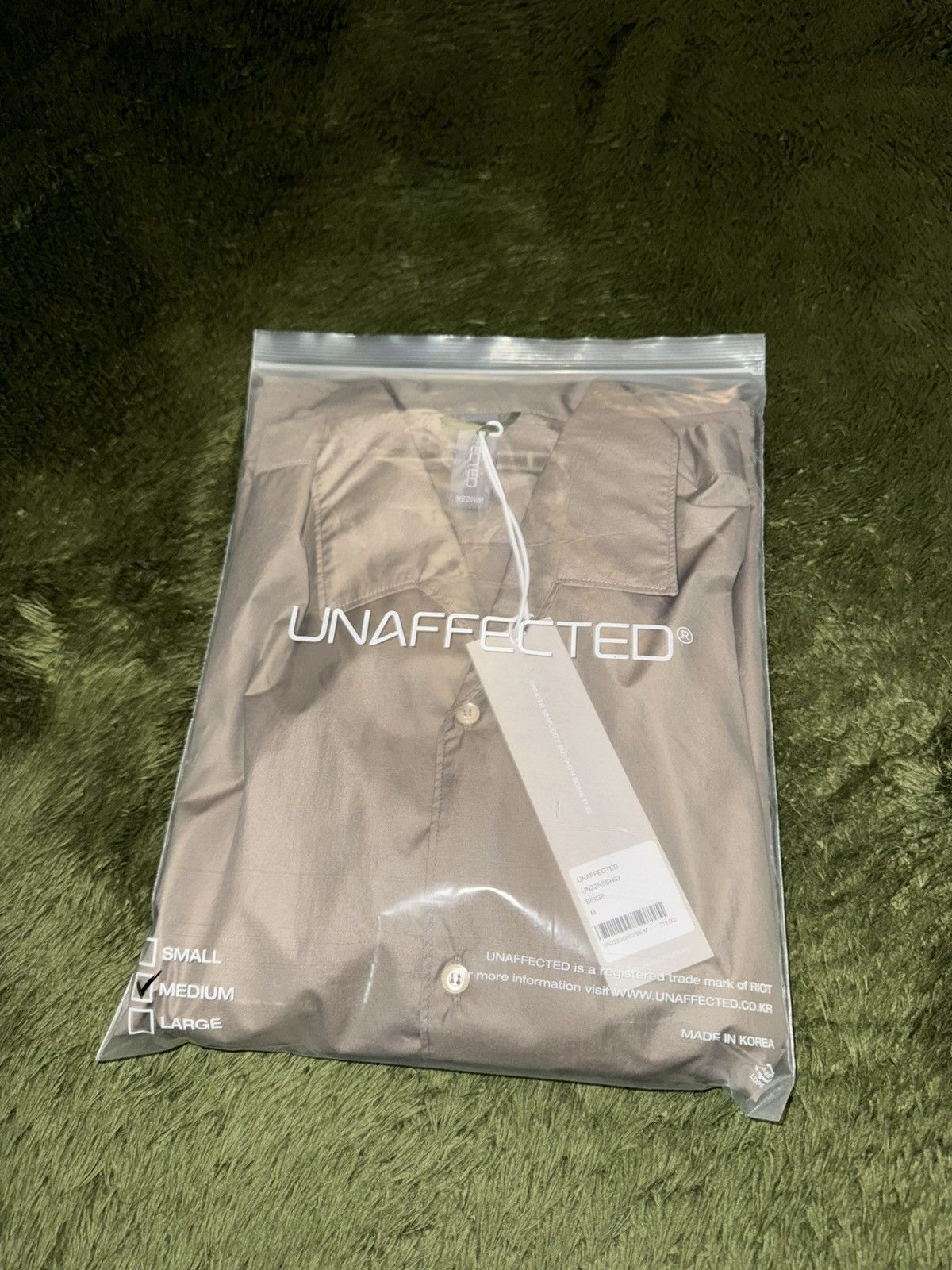 EASTLOGUE [M] Unaffected 22SS Open Collar Oversized Shirt Beige NWOT Size US M / EU 48-50 / 2 - 11 Thumbnail