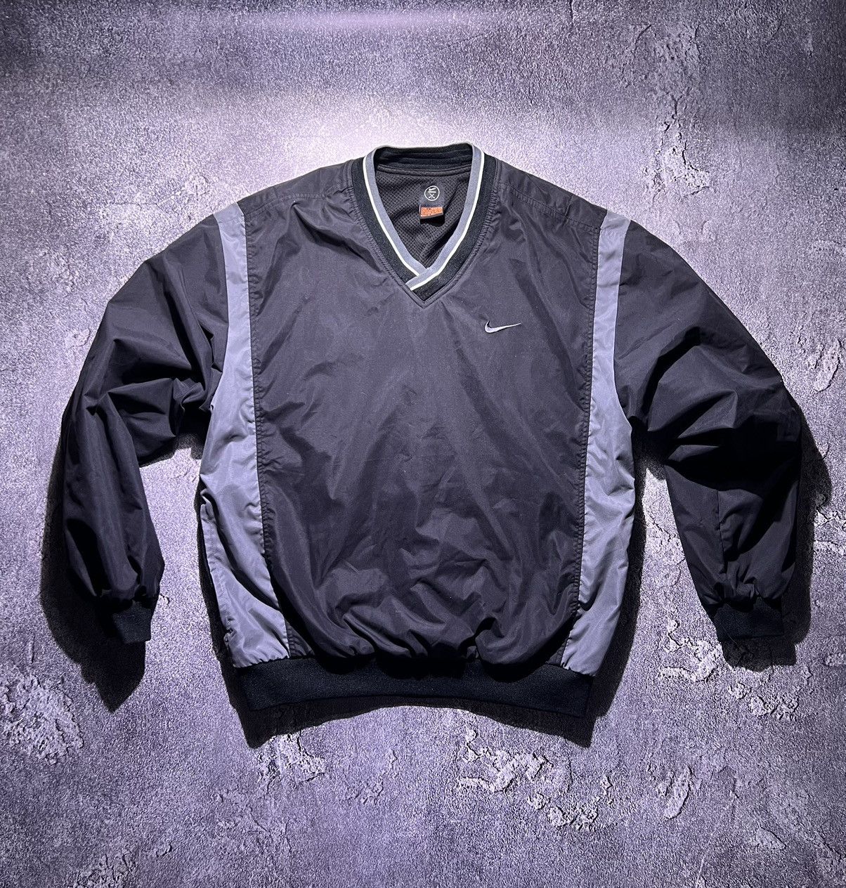 NHL × Nike × Vintage Vintage 90s Hockey Nike Swoosh Pullover Nylon Sweatshirt Size US L / EU 52-54 / 3 - 1 Thumbnail