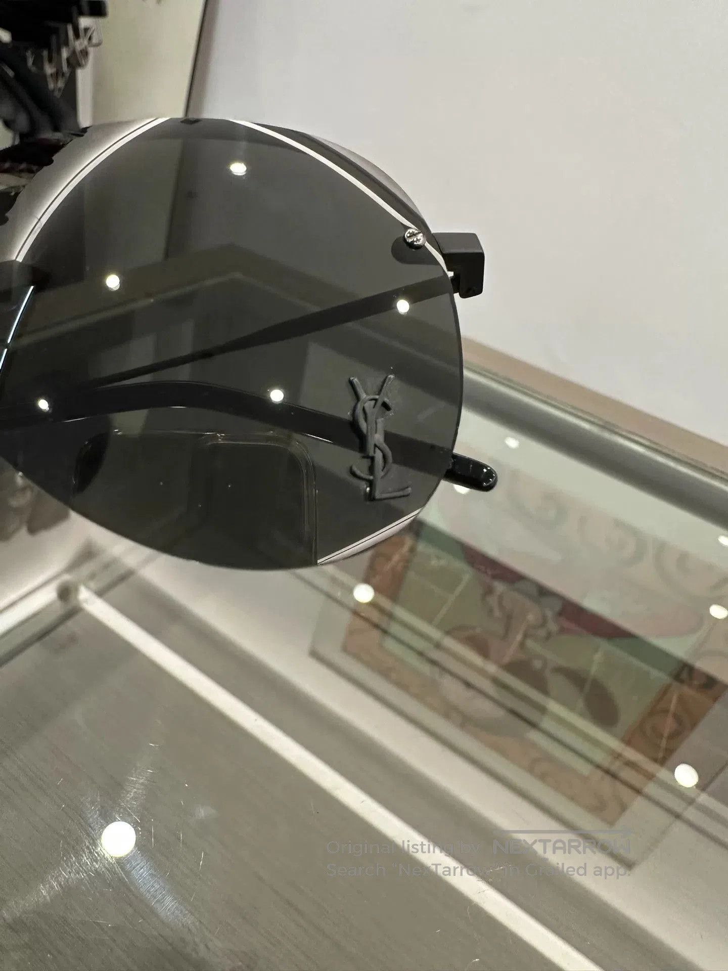 Yves Saint Laurent YSL Black Logo Pilot Sunglasses. Size ONE SIZE - 6 Thumbnail
