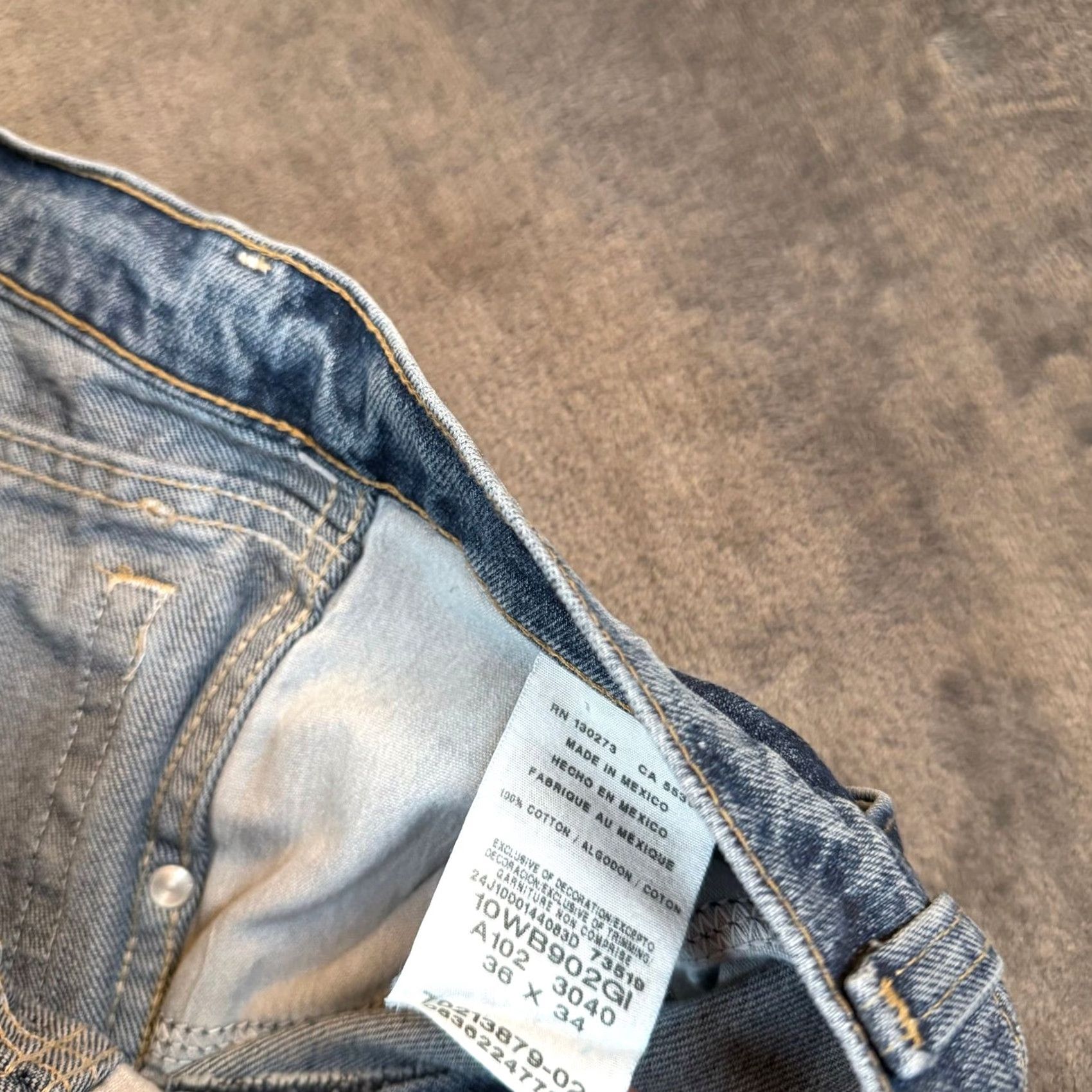 Wrangler Wrangler Jeans Men 36x34 Blues 10WB9020GI Classic Fit Denim Straight 5-Pocket Zip Fly Button NWT Blue Jeans Reg 36 Inseam 34 Size US 36 / EU 52 - 5 Thumbnail
