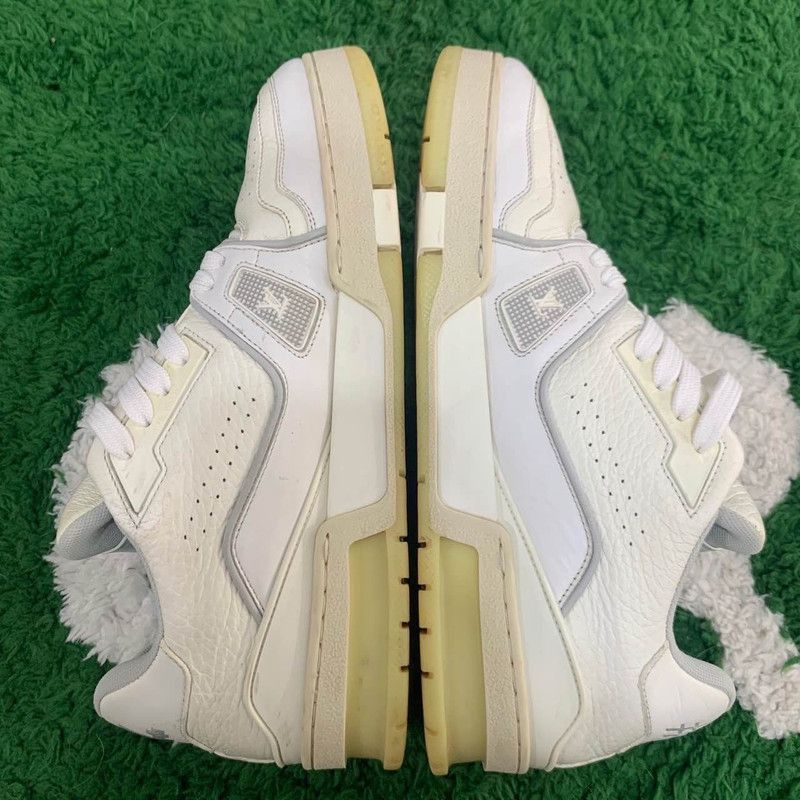 Louis Vuitton Louis Vuitton Trainer White Sneakers for All - Size US 9.5 / EU 42-43 - 7 Thumbnail