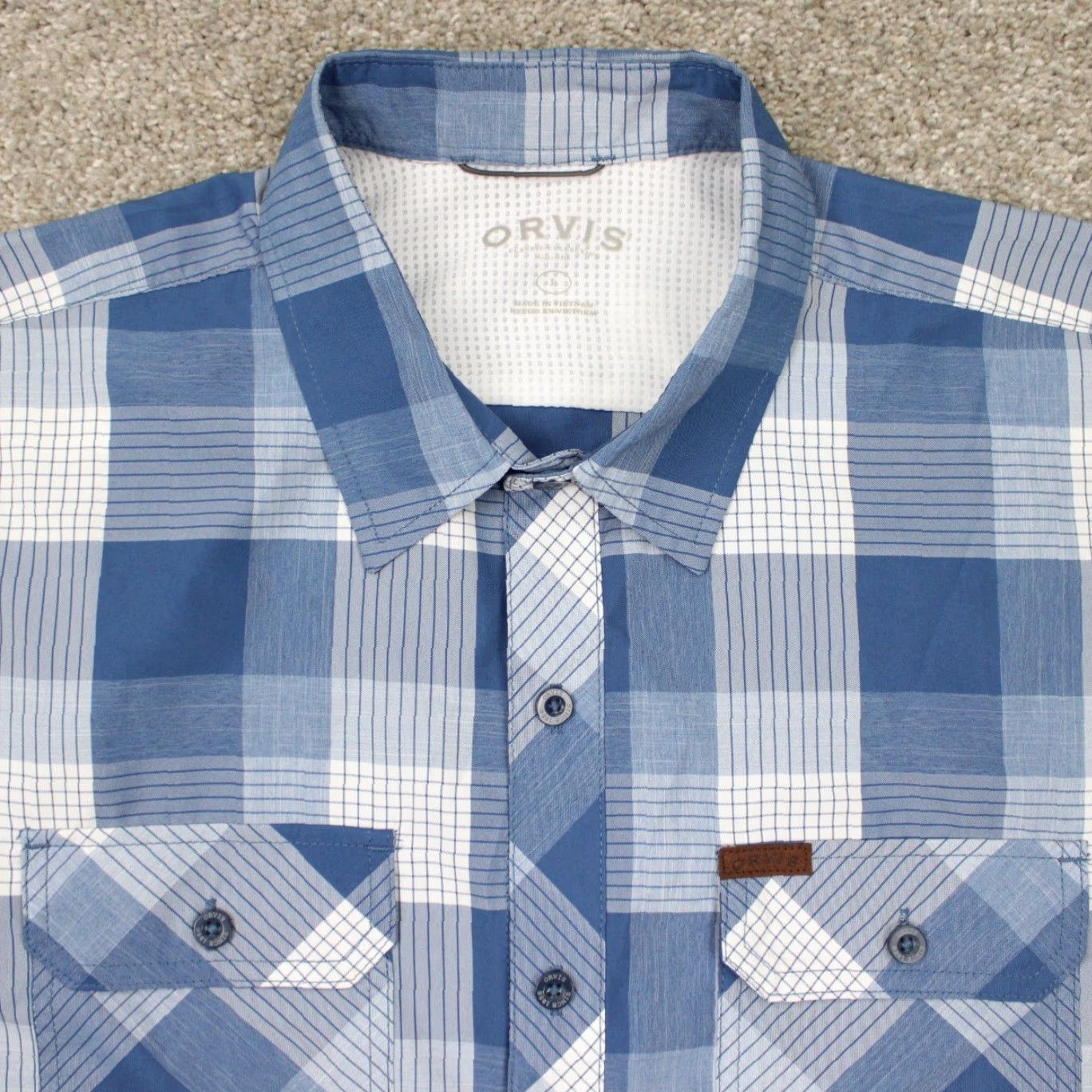 Orvis Orvis Button-Up Shirt Mens Large Blue/White Classic Collection Polyester S/S Plaid Casual Workwear Sportman Size US L / EU 52-54 / 3 - 5 Thumbnail