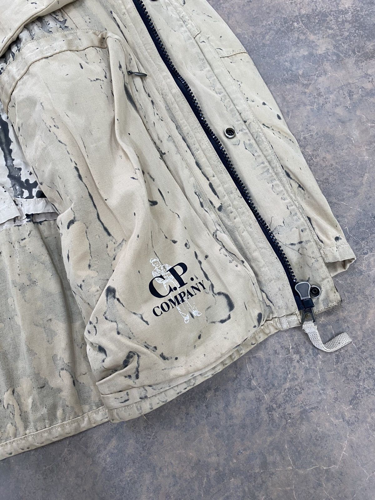 C.P. Company VINTAGE C.P. COMPANY WAXED PAINT SPLATTER ZIPPER JACKET Size US L / EU 52-54 / 3 - 12 Thumbnail