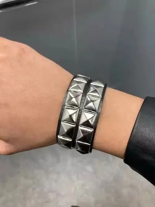 Jewelry Silver Rivet Bracelet Size ONE SIZE - 1 Thumbnail