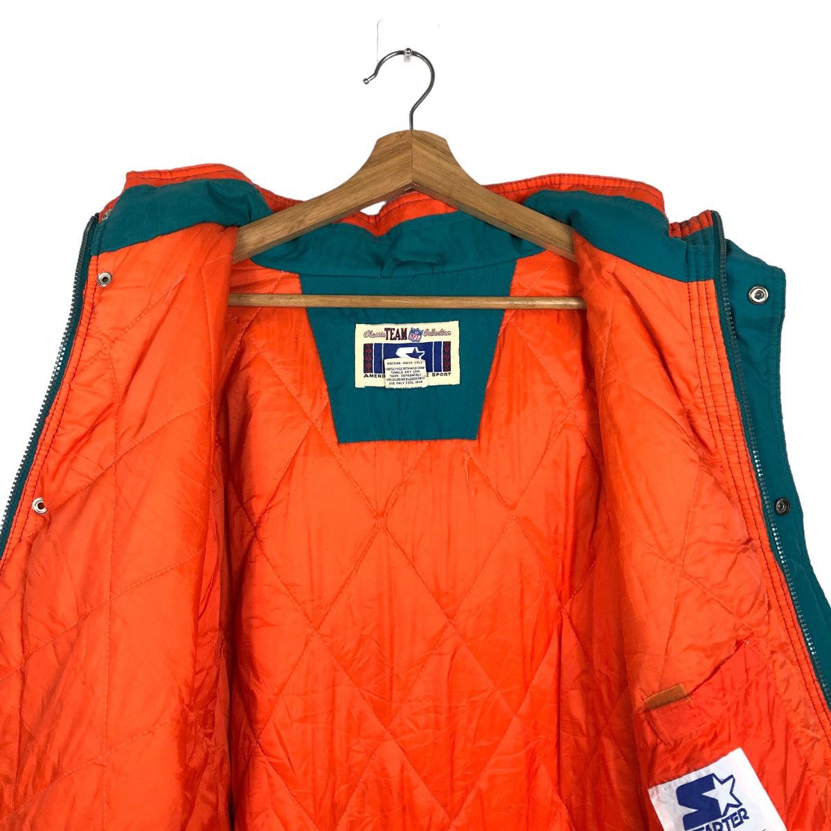 NFL 🔥90’s Vintage Bomber Jacket Starter NFL Dolphins Big Logo Size US M / EU 48-50 / 2 - 12 Thumbnail