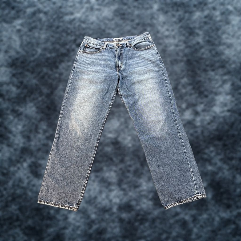 Levi's VINTAGE Levi's Baggy Jeans Womens 31x30 Denim Blue Wide-Leg 90s Retro Relaxed Mens Womens? Size 24" / US 00 / IT 34 - 1 Thumbnail