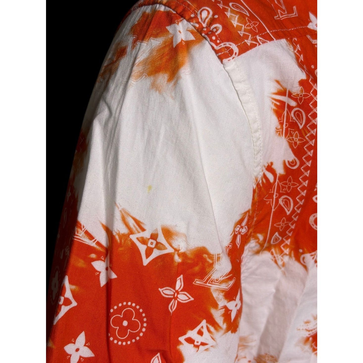 Louis Vuitton Authentic Louis Vuitton 2022 Red Monogram Button Down Shirt Size US XS / EU 42 / 0 - 14 Thumbnail
