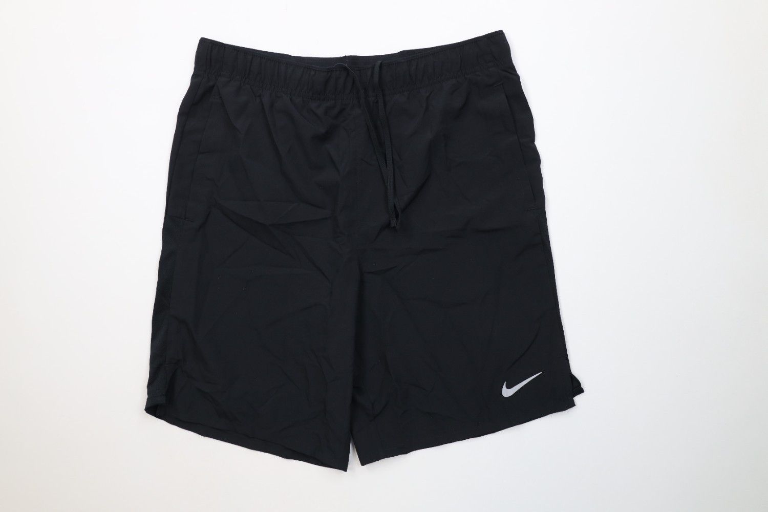 Nike Nike Above Knee Challenger Versatile Shorts Black Unlined Size US 32 / EU 48 - 1 Thumbnail