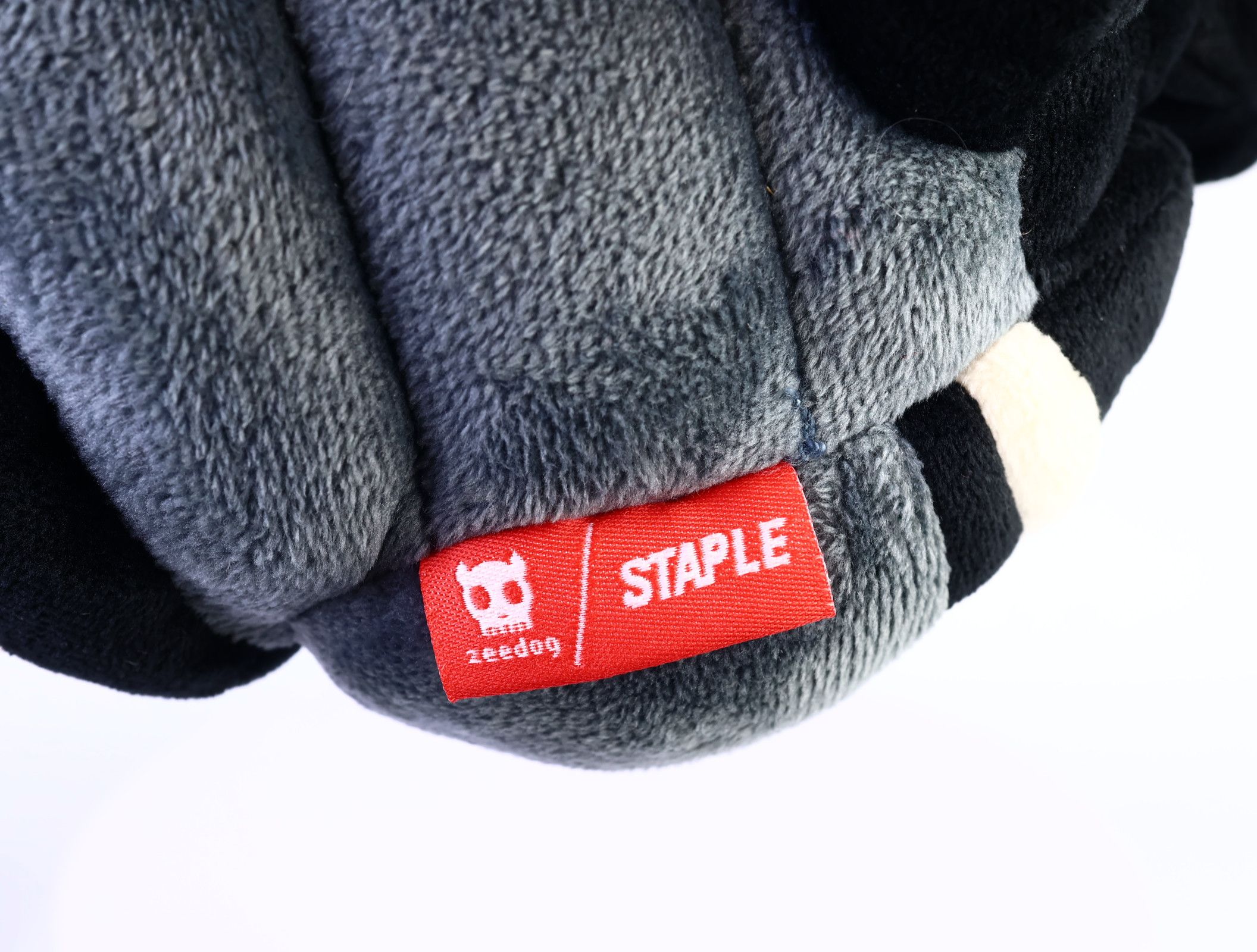 Staple Staple Pigeon X Zeedog Plush Toy Stuffed Animal Collectible Size ONE SIZE - 7 Thumbnail