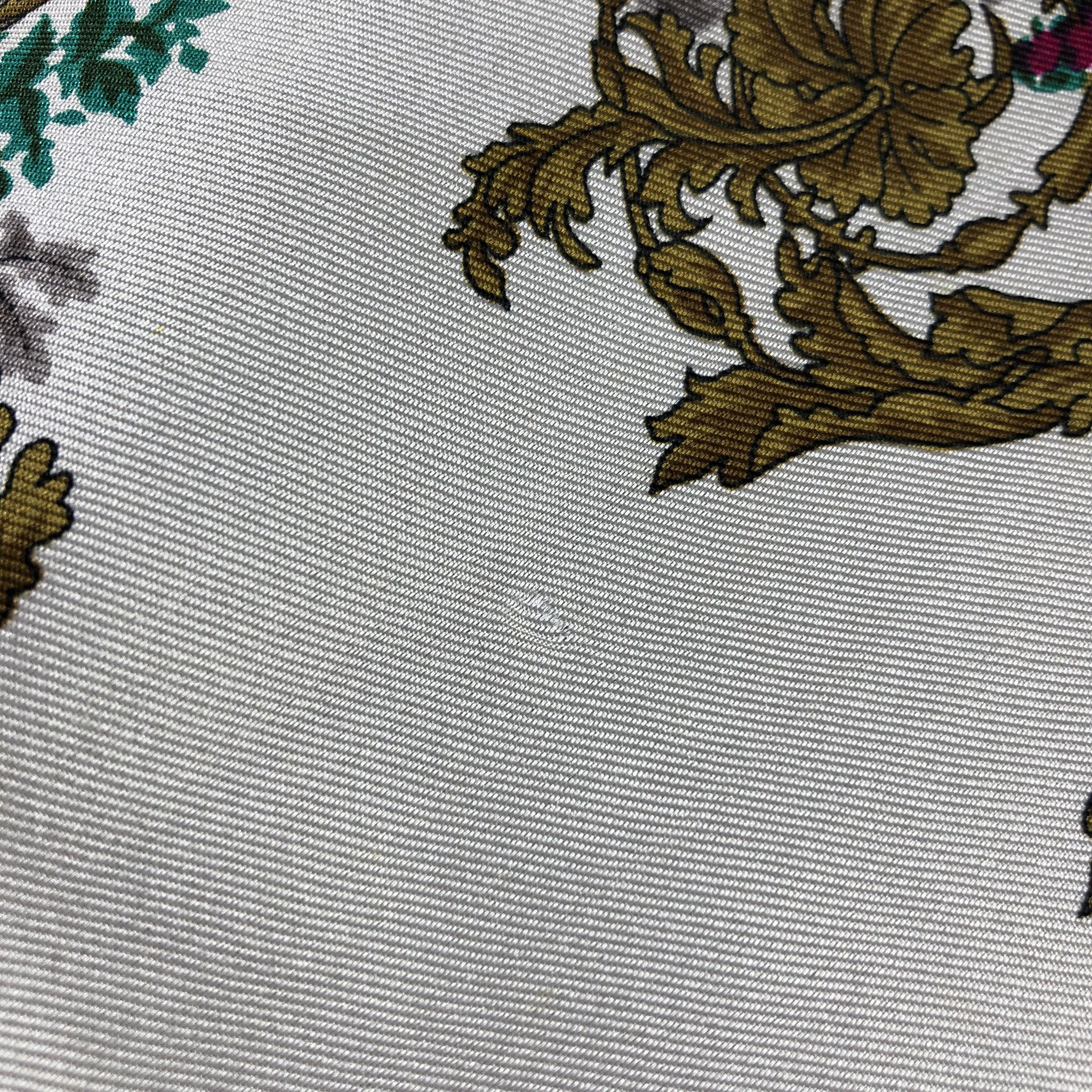 Japanese Brand Luxury Floral Silk Silk Scarf M873 Size ONE SIZE - 6 Thumbnail
