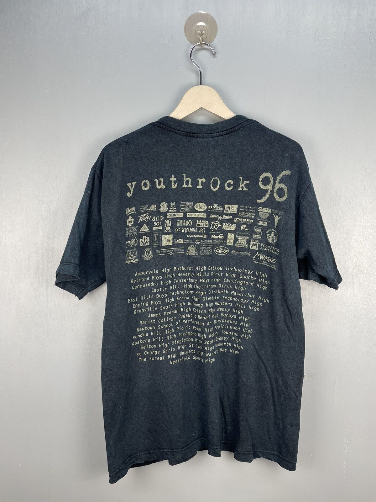 Band Tees Vintage 90s Youth Rock 96 festival t shirt Size US M / EU 48-50 / 2 - 2 Thumbnail