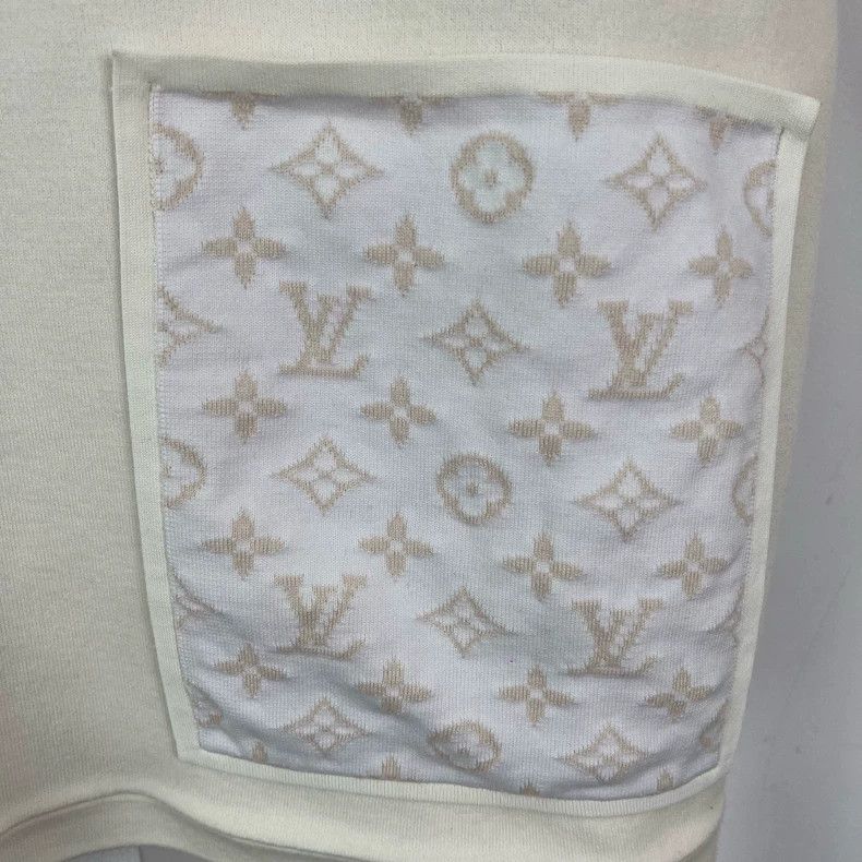Louis Vuitton Louis Vuitton Pocket panel embossed logo cotton short sleev Size XS / US 0-2 / IT 36-38 - 5 Thumbnail