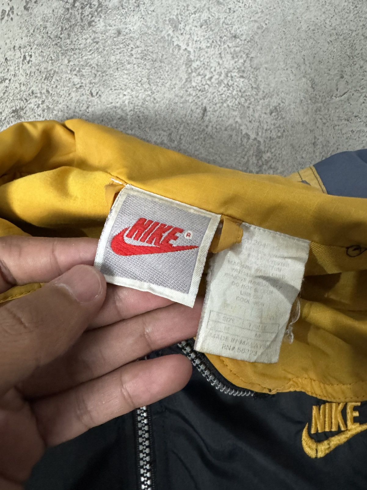 Nike VINTAGE 90’S NIKE WINDBREAKER JACKET Size US M / EU 48-50 / 2 - 6 Thumbnail