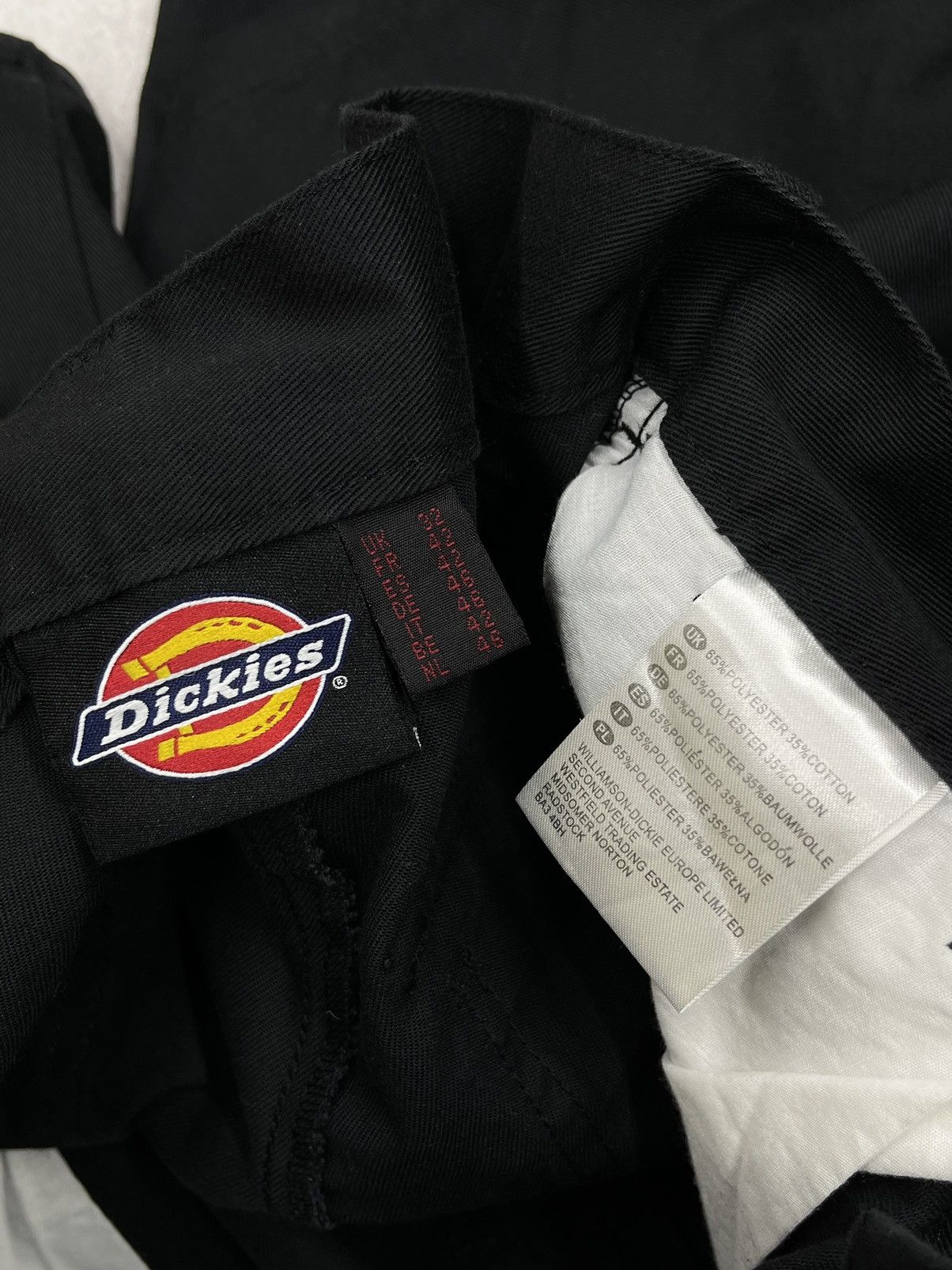 Dickies × Vintage Mens Dickies Black Cargo Shorts Size US 32 / EU 48 - 11 Thumbnail