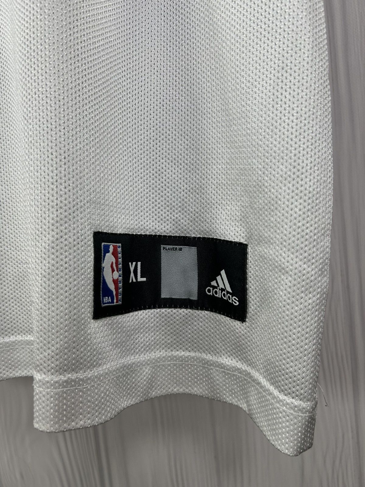 Adidas Vintage NBA Adidas Celtics #20 Allen Jersey Tank Top Size XL Size US XL / EU 56 / 4 - 7 Thumbnail