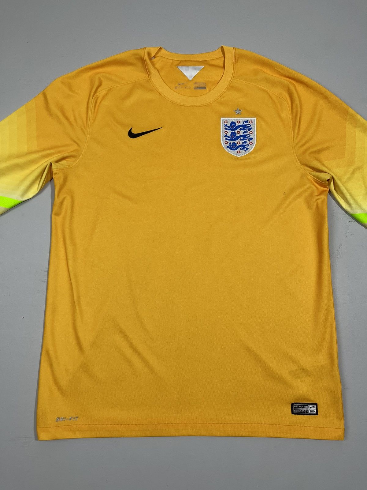 Nike Nike England Team Goalkeeper Soccer Jersey 2014 Blokecore Size US L / EU 52-54 / 3 - 4 Thumbnail