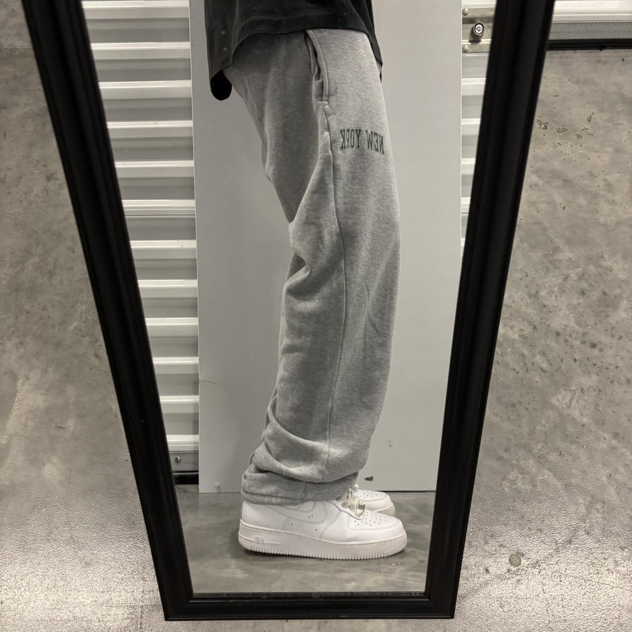 Japanese Brand × Vintage Crazy Vintage Y2K/2000s Light Grey Streetwear Essential Sweatpants! Size US 28 / EU 44 - 1 Thumbnail