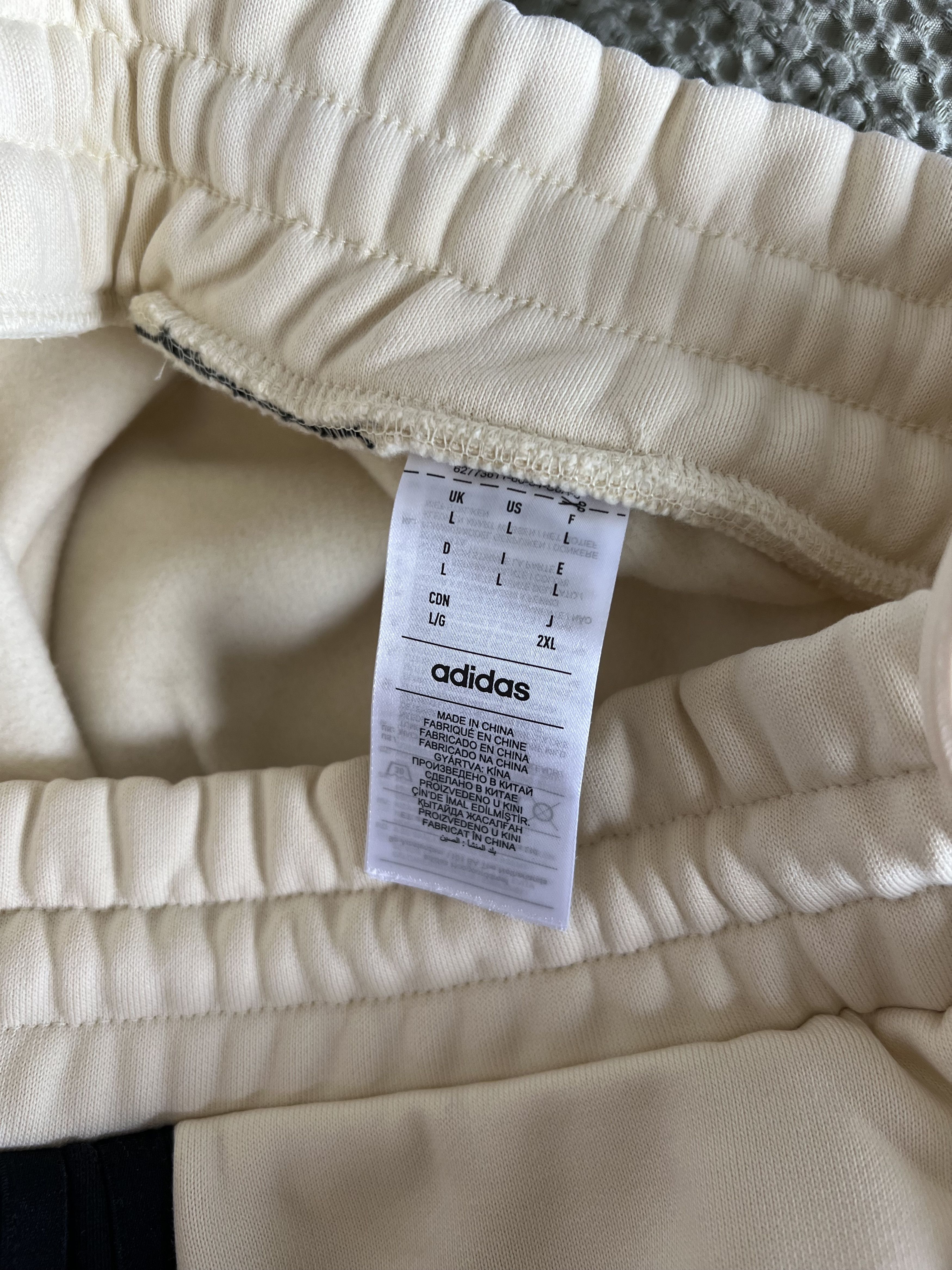 Adidas × Fear of God Adidas Fear of God Athletics Heavy Fleece Sweatpants Cream Size US 34 / EU 50 - 10 Thumbnail
