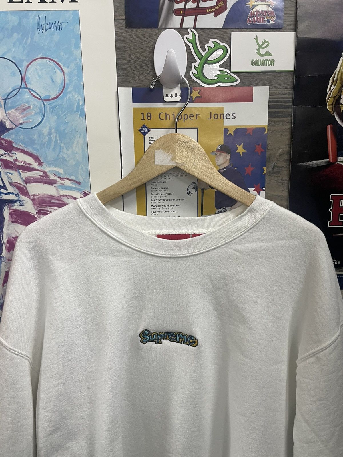 Supreme XL-Supreme Gonz Logo Crewneck Size US XL / EU 56 / 4 - 2 Thumbnail