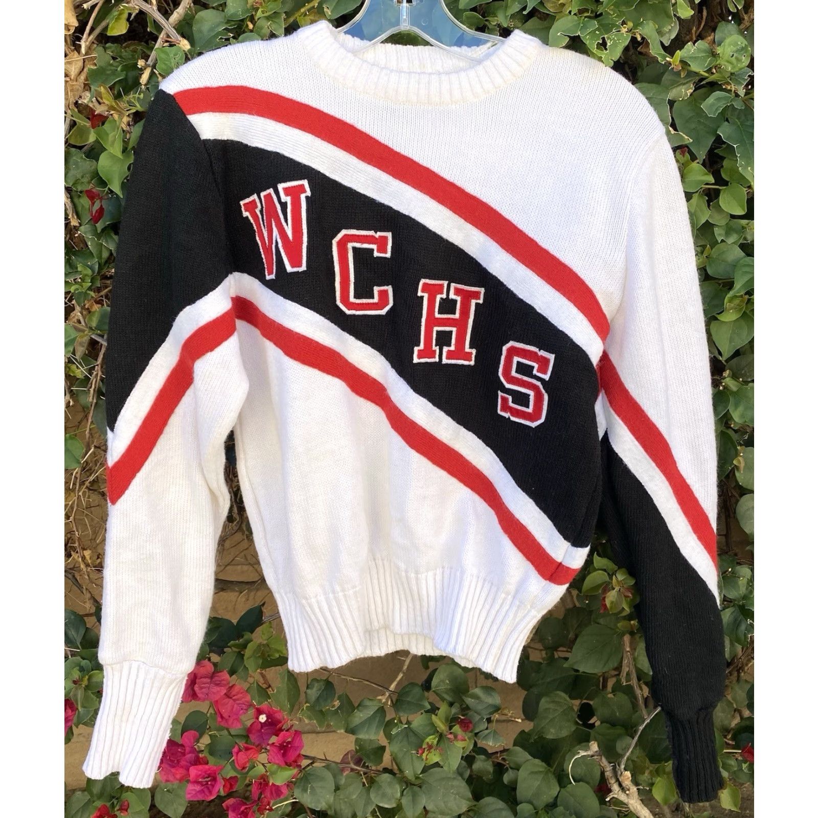 Vintage VINTAGE Dehen Cheerleader Sweater WCHS White Black Red Acrylic Knit Size M Size M / US 6-8 / IT 42-44 - 6 Thumbnail