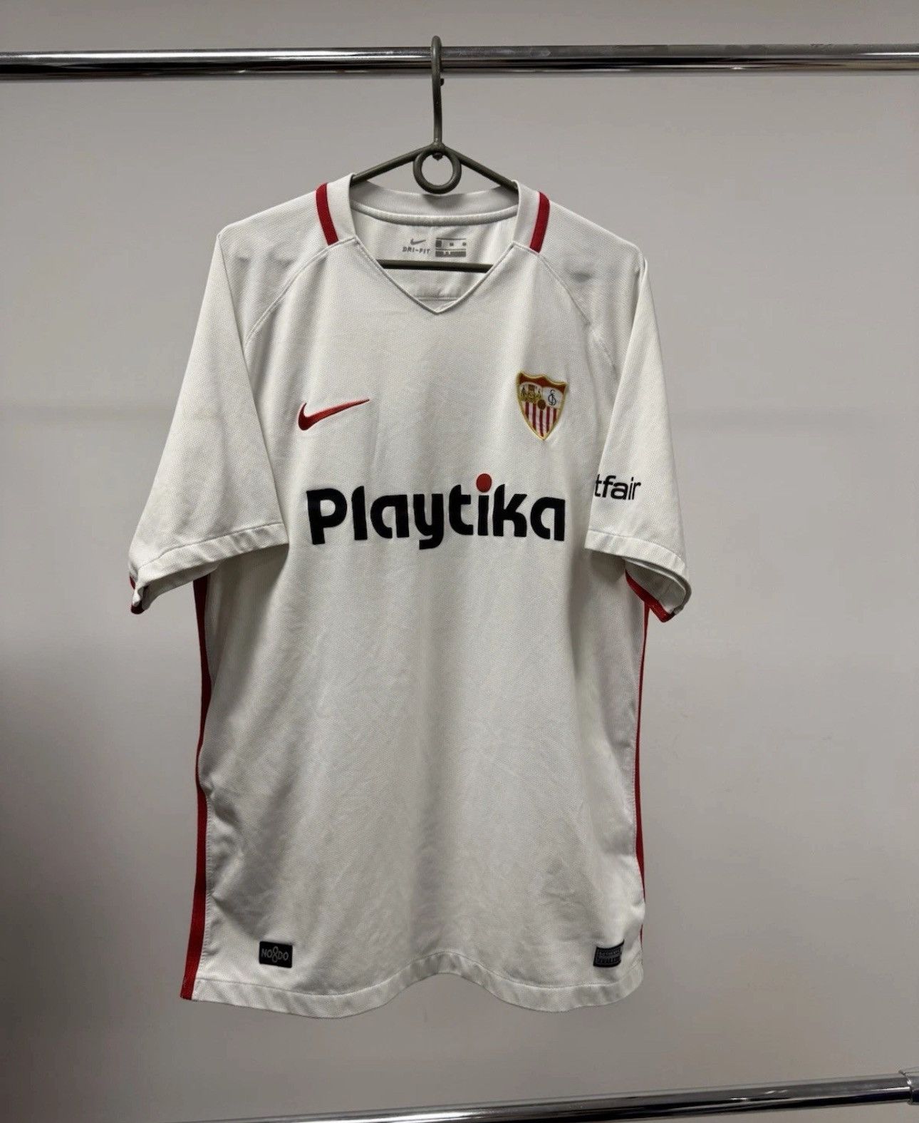 Nike Nike Sevilla Jersey 2018/2019 Home Shirt White Playtika Size US XL / EU 56 / 4 - 1 Thumbnail