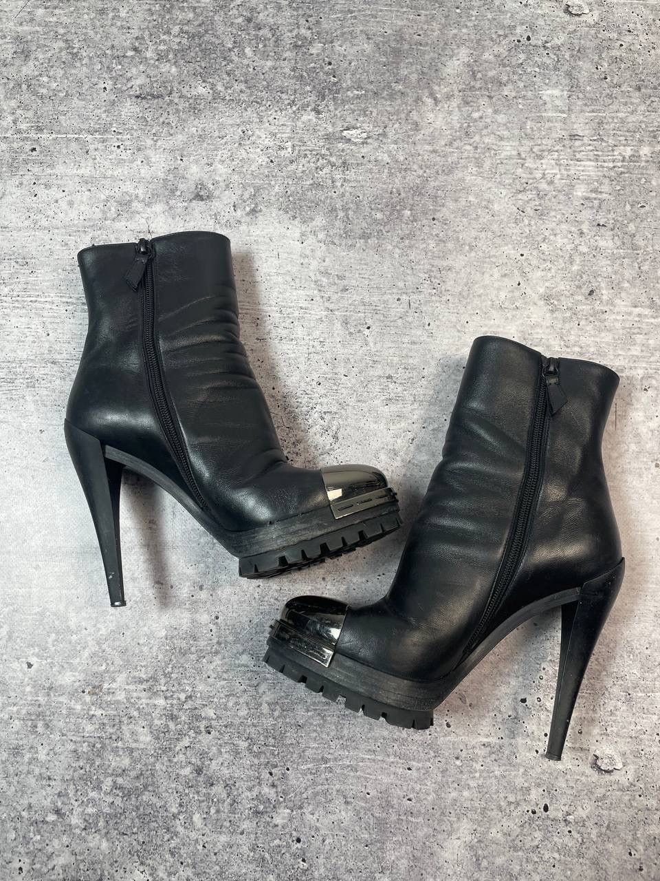 Casadei Casadei Leather Metal Cap Toe Ankle Boots Heels Y2K Size US 8 / IT 38 - 4 Thumbnail