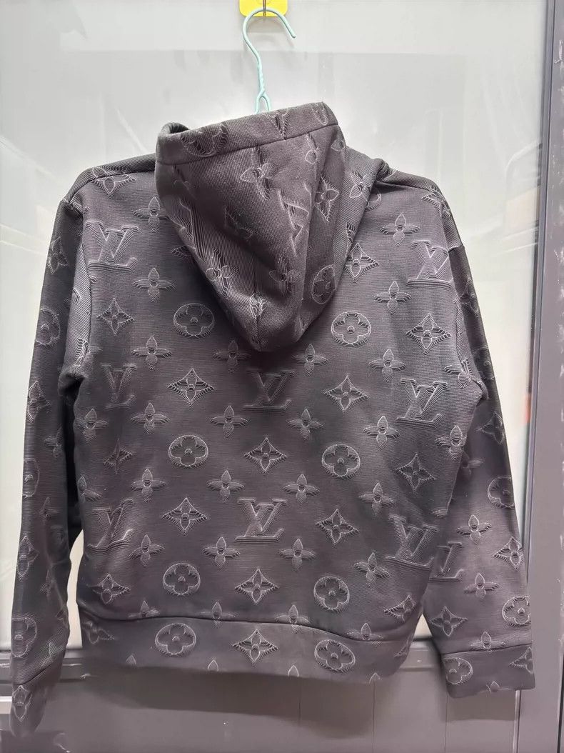 Louis Vuitton Louis Vuitton 2054 Series Full Logo Classic Hoodie Size US XS / EU 42 / 0 - 3 Thumbnail