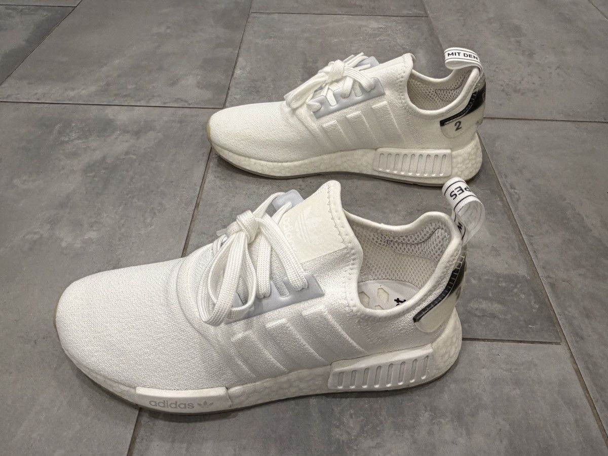 Adidas Adidas NMD_R1 'Triple White' BD7746 Size US 8.5 / EU 41-42 - 4 Thumbnail