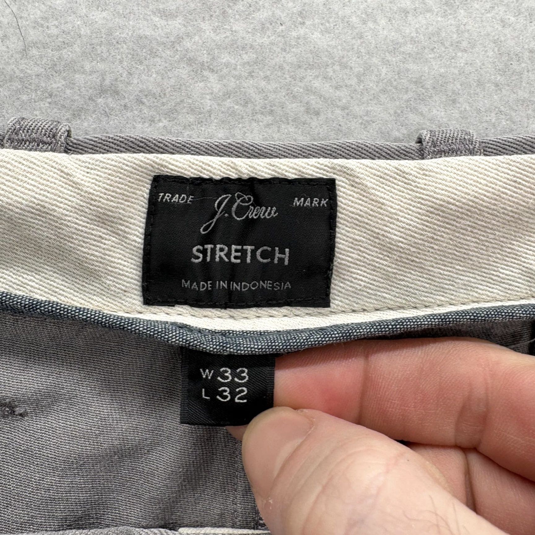 J.Crew J.Crew 770 Straight Pants Mens 33x32 Gray Chino Casual Workwear Stretch Cotton Spandex Flat Front ZIP Pockets 90s? Size US 33 - 4 Thumbnail