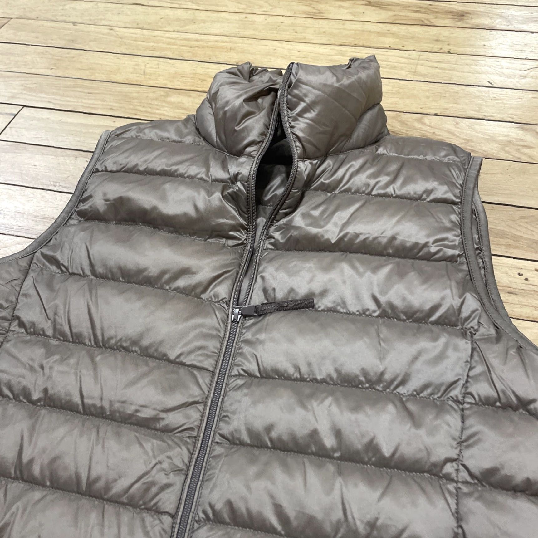 Uniqlo VINTAGE Uniqlo Down Puffer Vest Women S Quilted UL Light Compact Packable Money Size S / US 4 / IT 40 - 5 Thumbnail