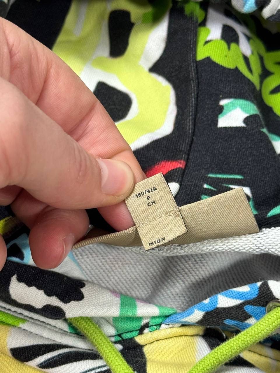 Burberry Burberry Graffiti Logo Print Hoodie Multicolor Sweatshirt S Size US S / EU 44-46 / 1 - 8 Thumbnail