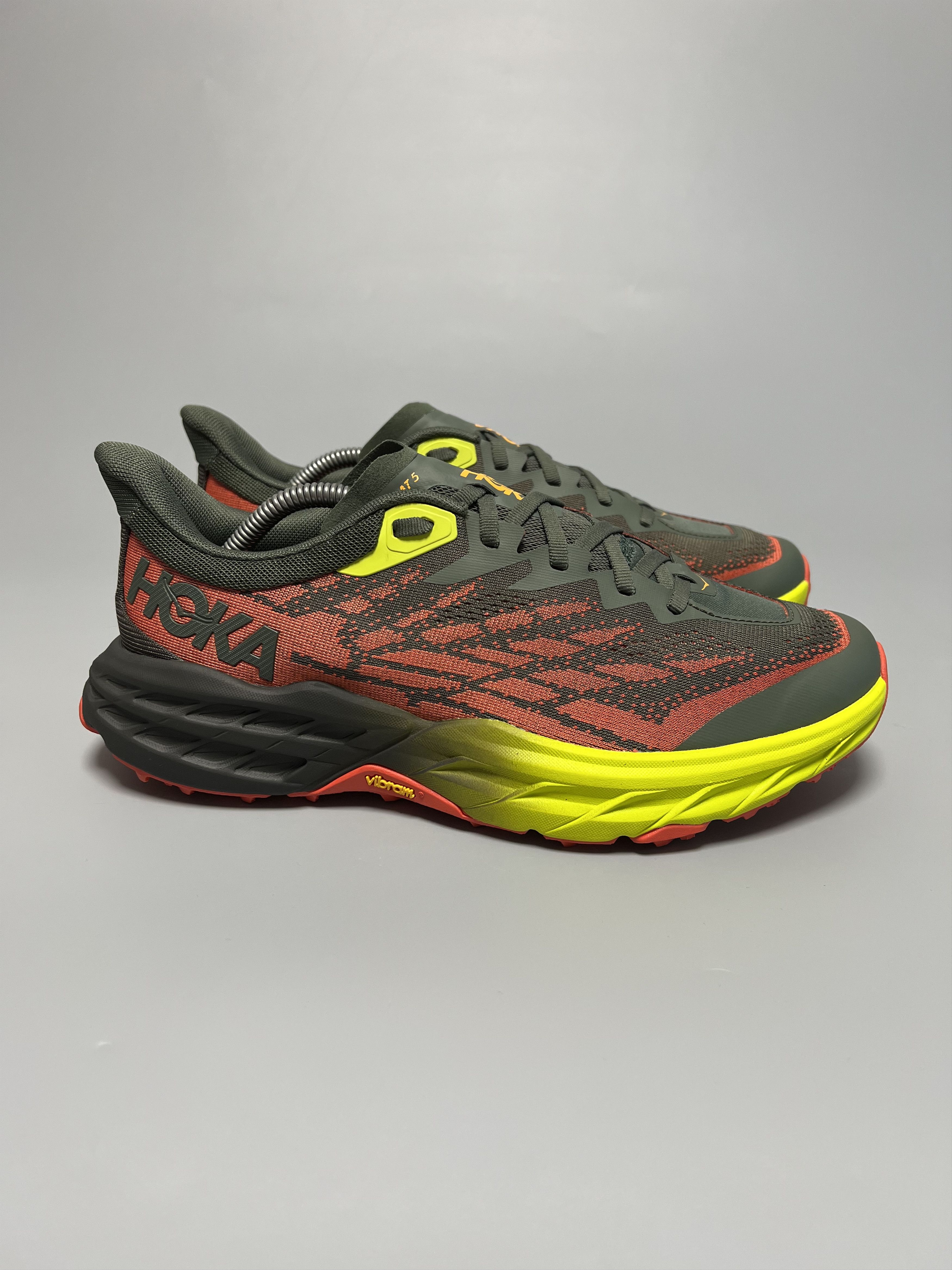 9D Hoka One One Speedgoat 5 Trail Running Shoes 1123157-Tfst, Men's