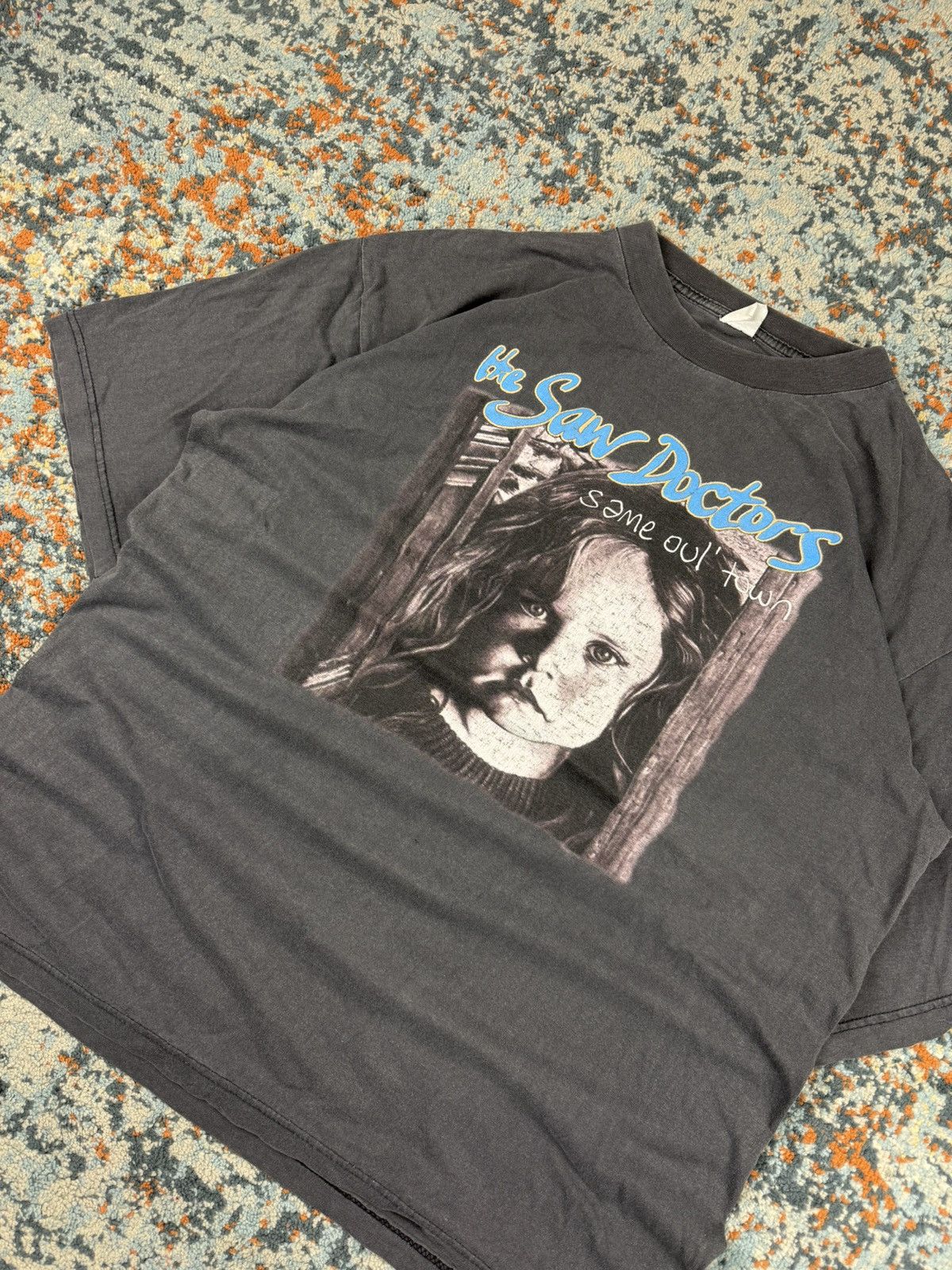 Rare Vintage 1996 The Saw Doctors same oul town graphic tee