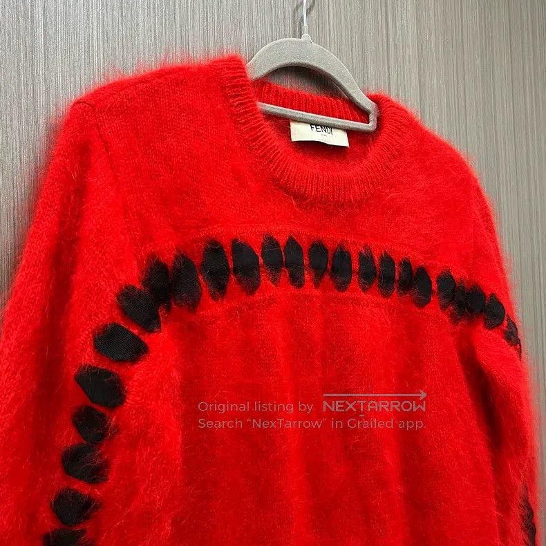 Fendi Fendi Red Belt Design Water Mink Sweater Size XXS / US 00 / IT 34 - 4 Thumbnail